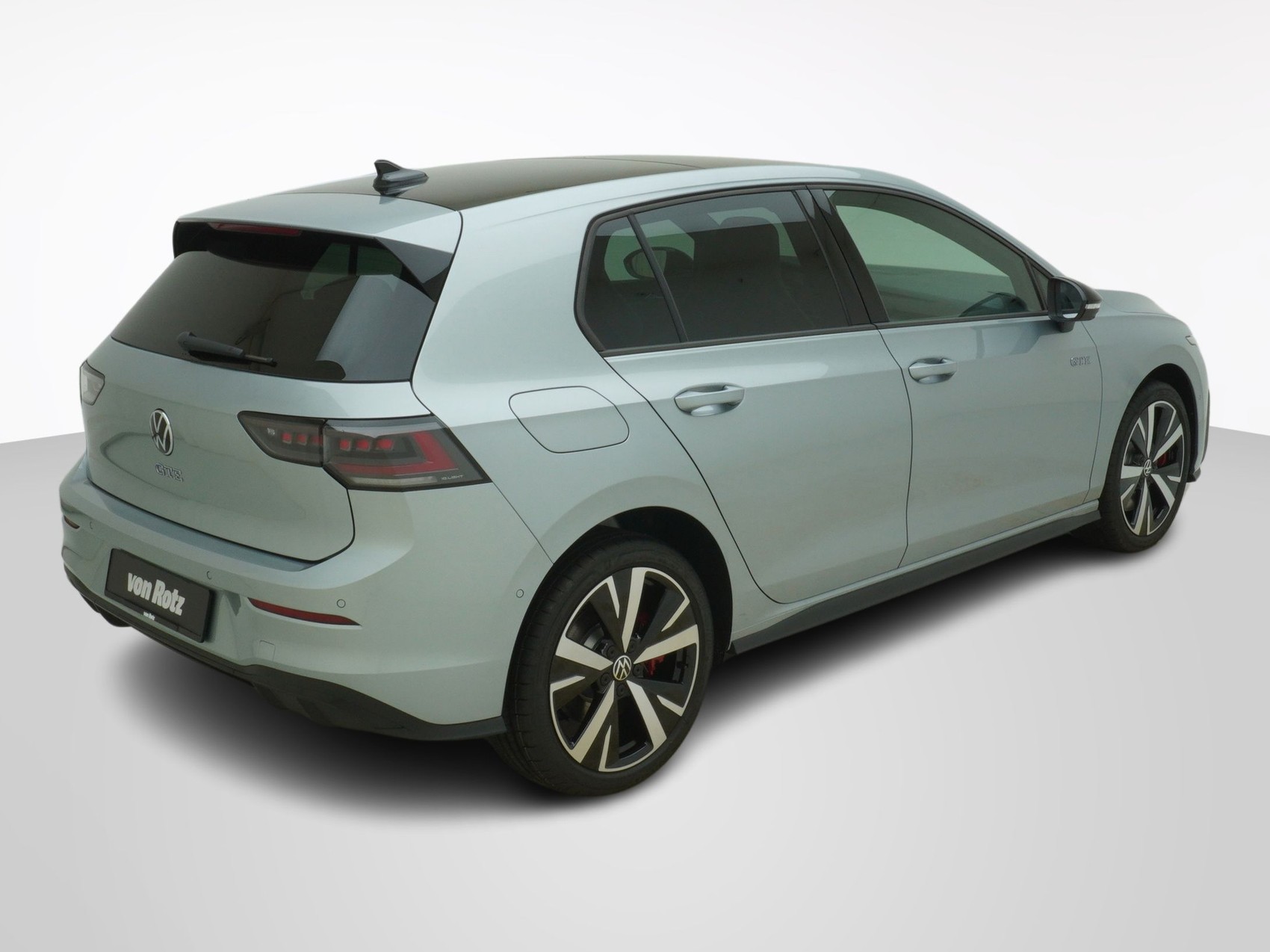 VW Golf VIII 1.5 TSI Plug-in-Hybrid GTE DSG-image-5