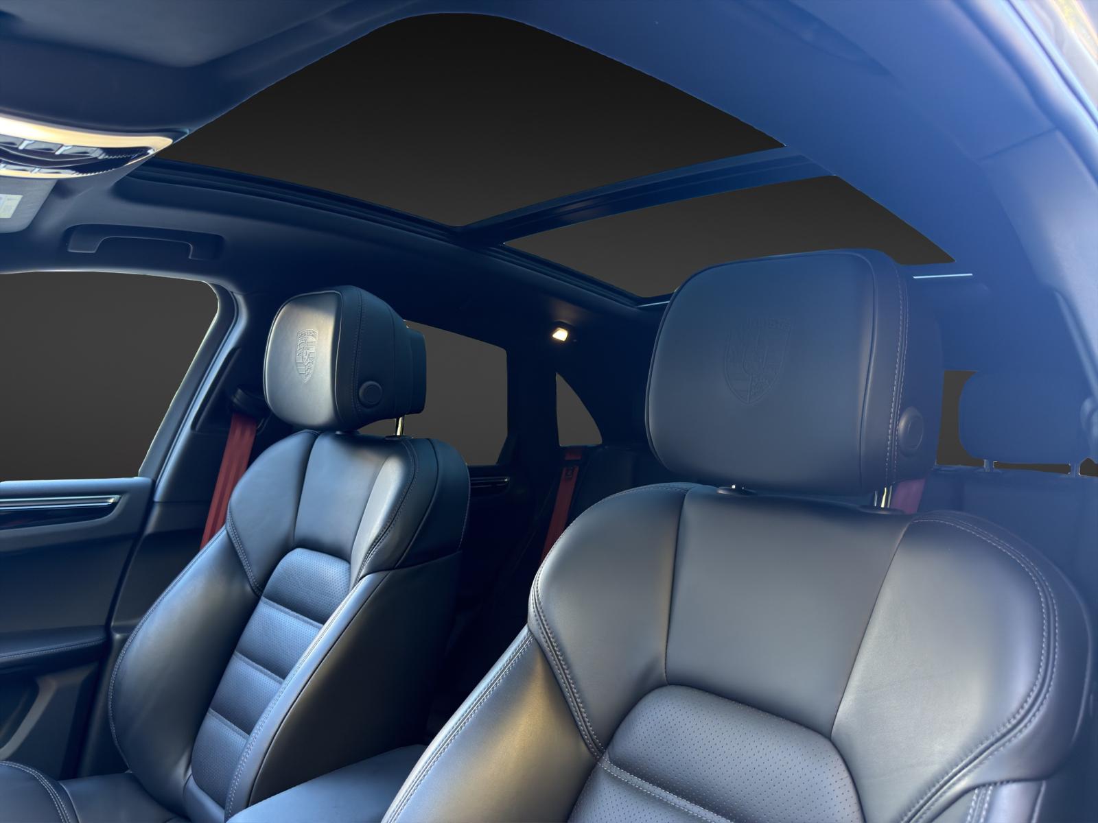 PORSCHE Macan S PDK-image-18
