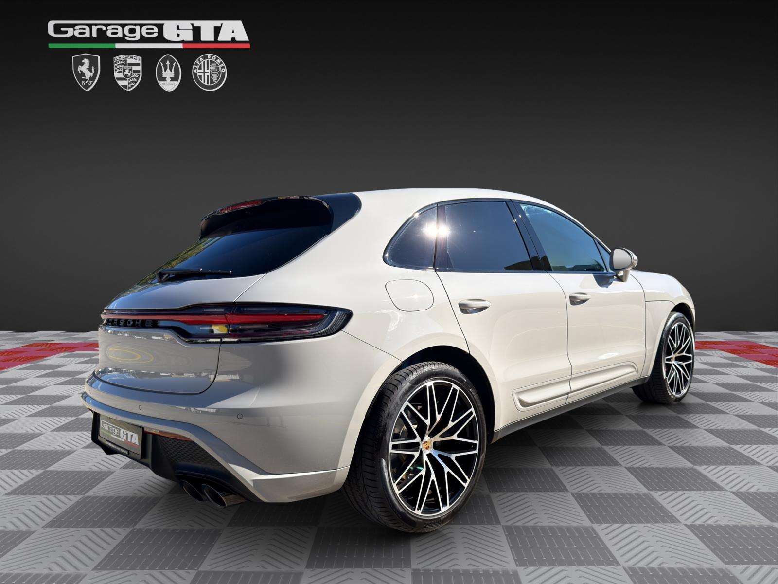 PORSCHE Macan S PDK-image-4