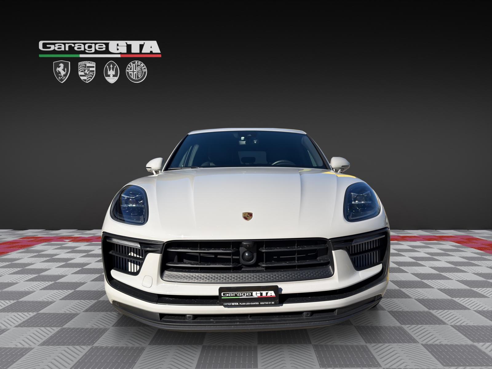 PORSCHE Macan S PDK-image-7