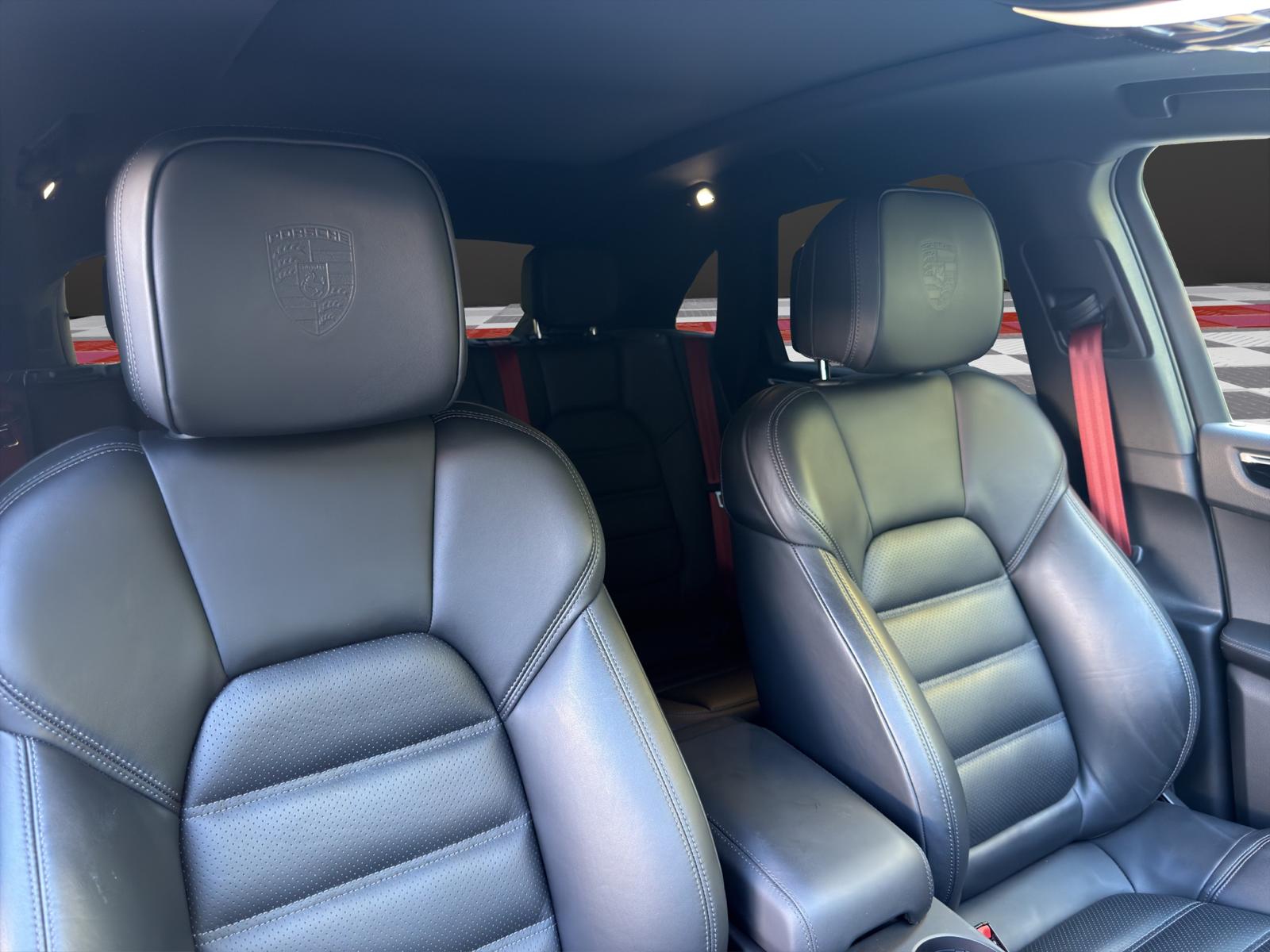PORSCHE Macan S PDK-image-13