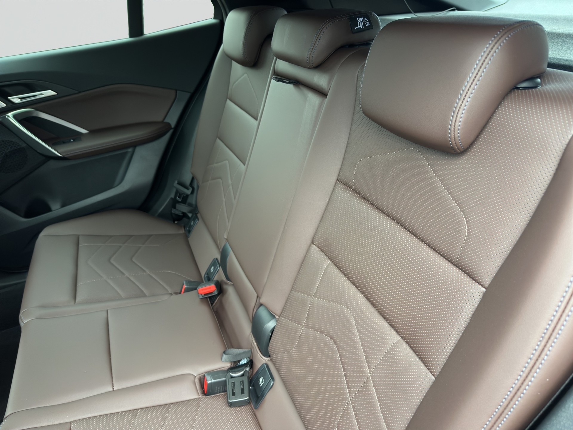 BMW X2 sDrive 20i 48V M Sport-image-1