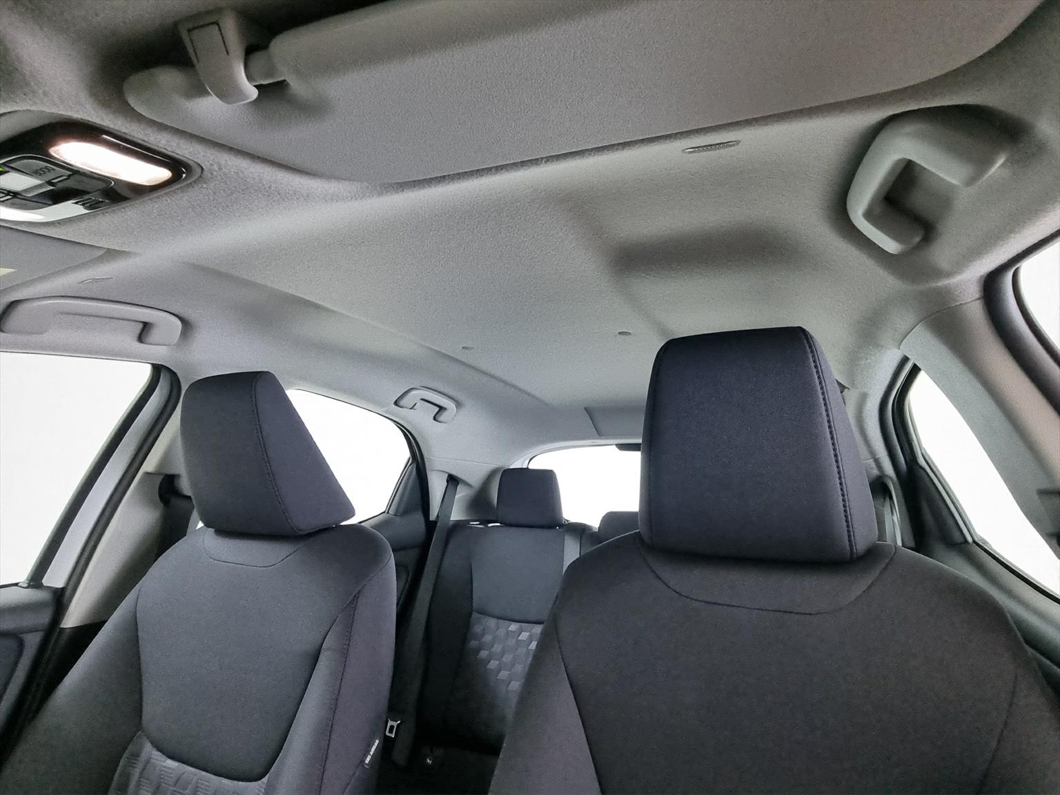 TOYOTA Yaris 1.5 Hybrid Active-image-12
