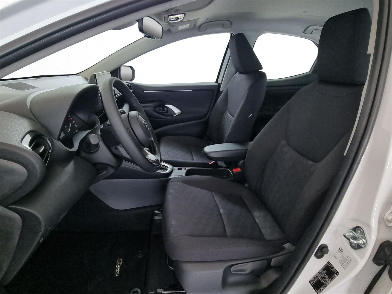 TOYOTA Yaris 1.5 Hybrid Active-image-5