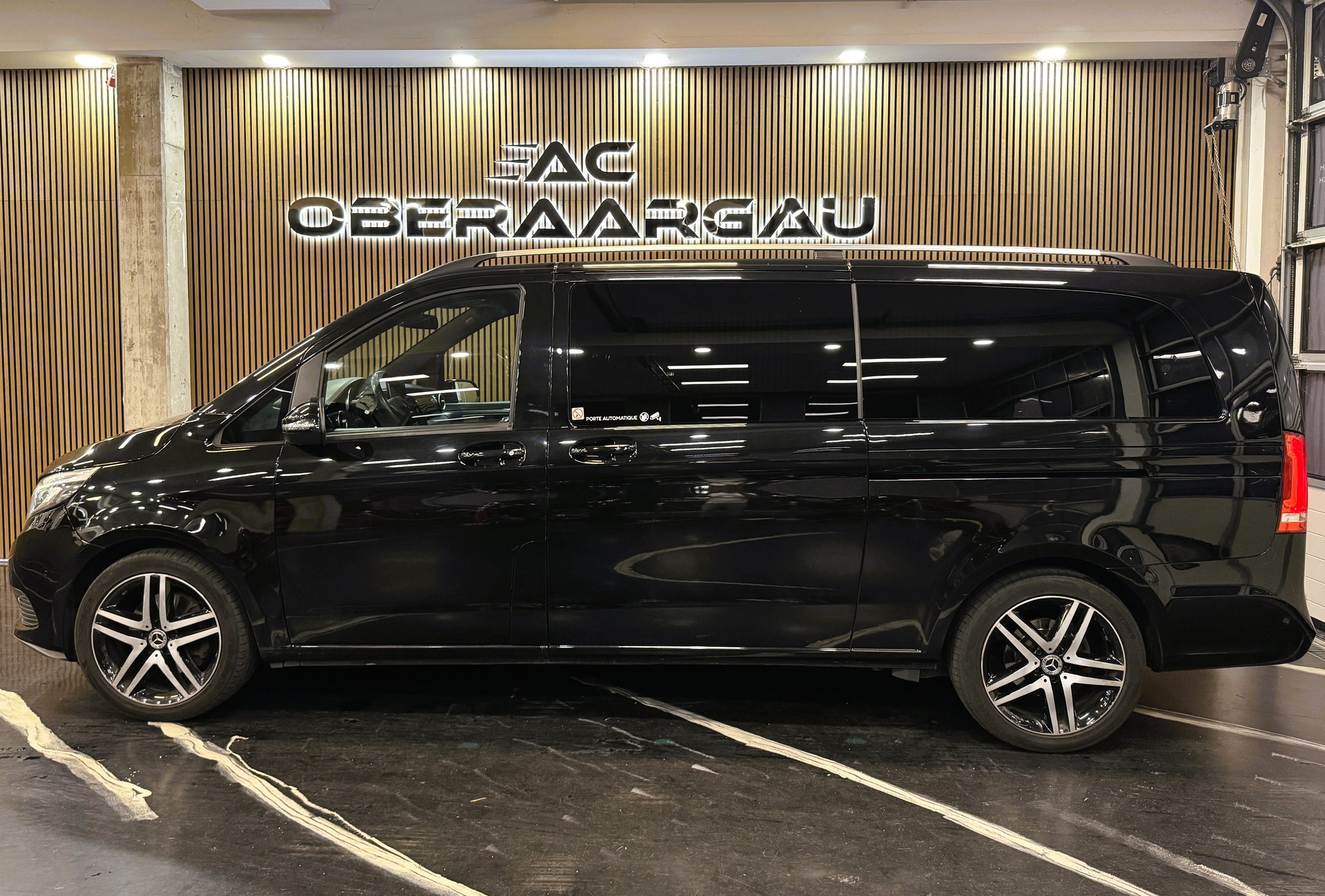 MERCEDES-BENZ V 250 d Avantgarde extralang 4M 7G-Tronic-image-4