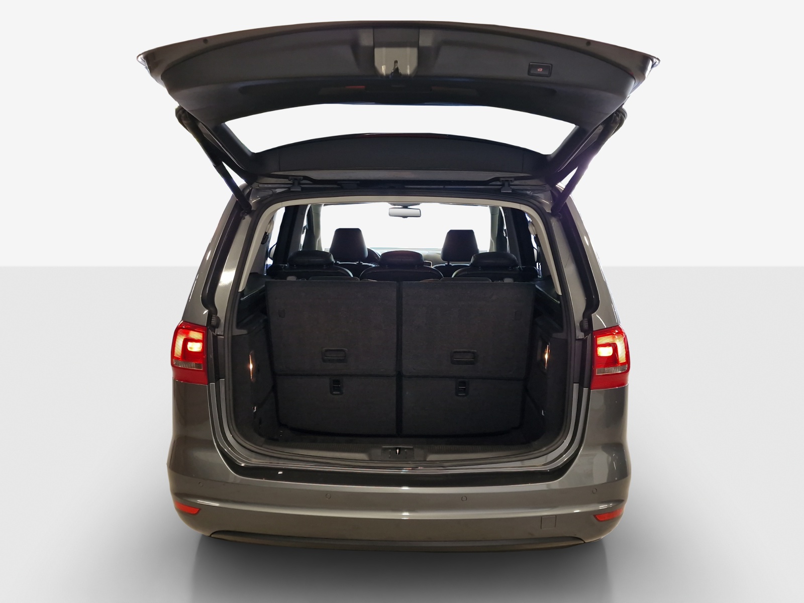 VW Sharan 2.0 TDI BMT Highline 4Motion-image-12