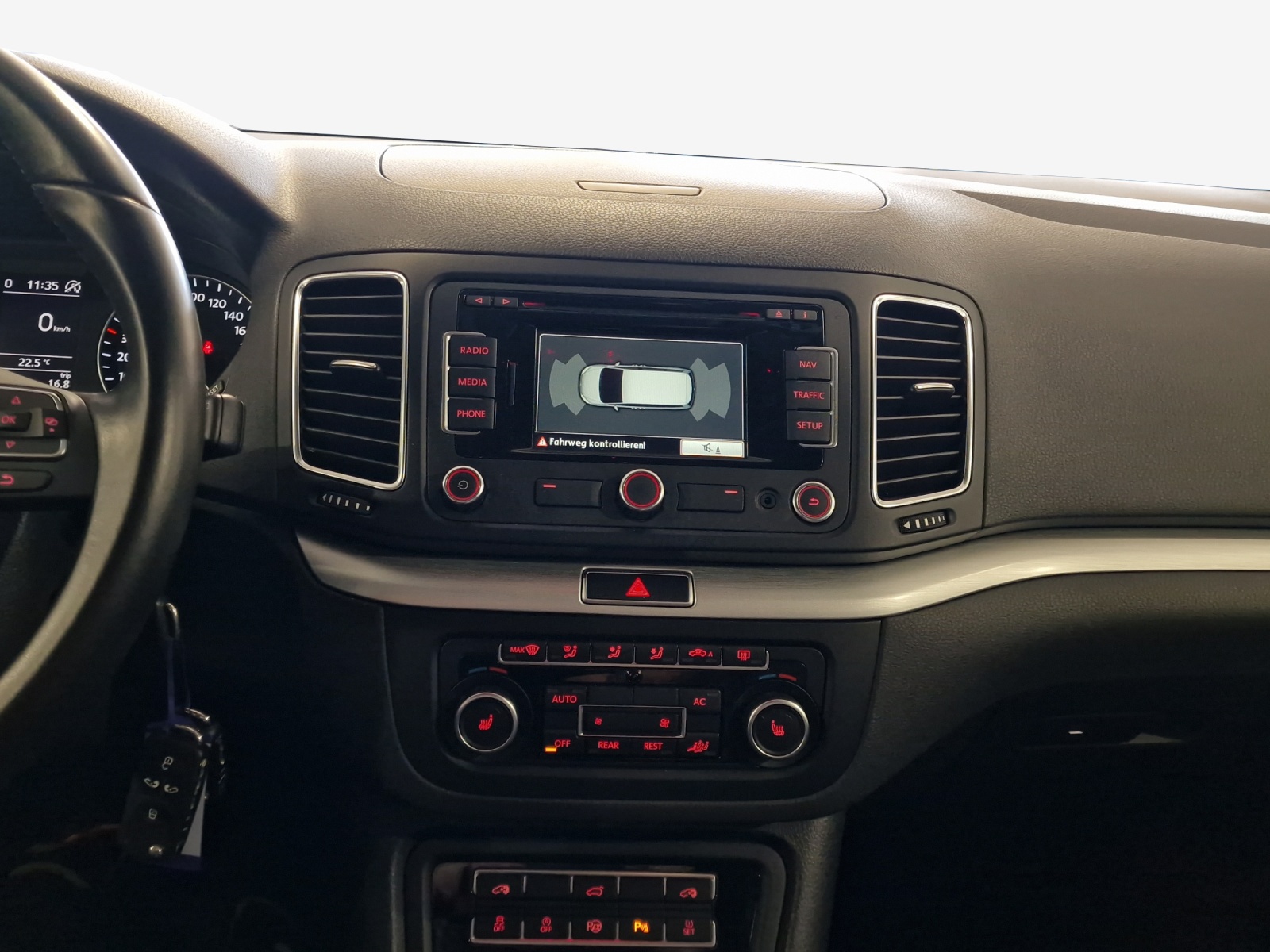 VW Sharan 2.0 TDI BMT Highline 4Motion-image-10