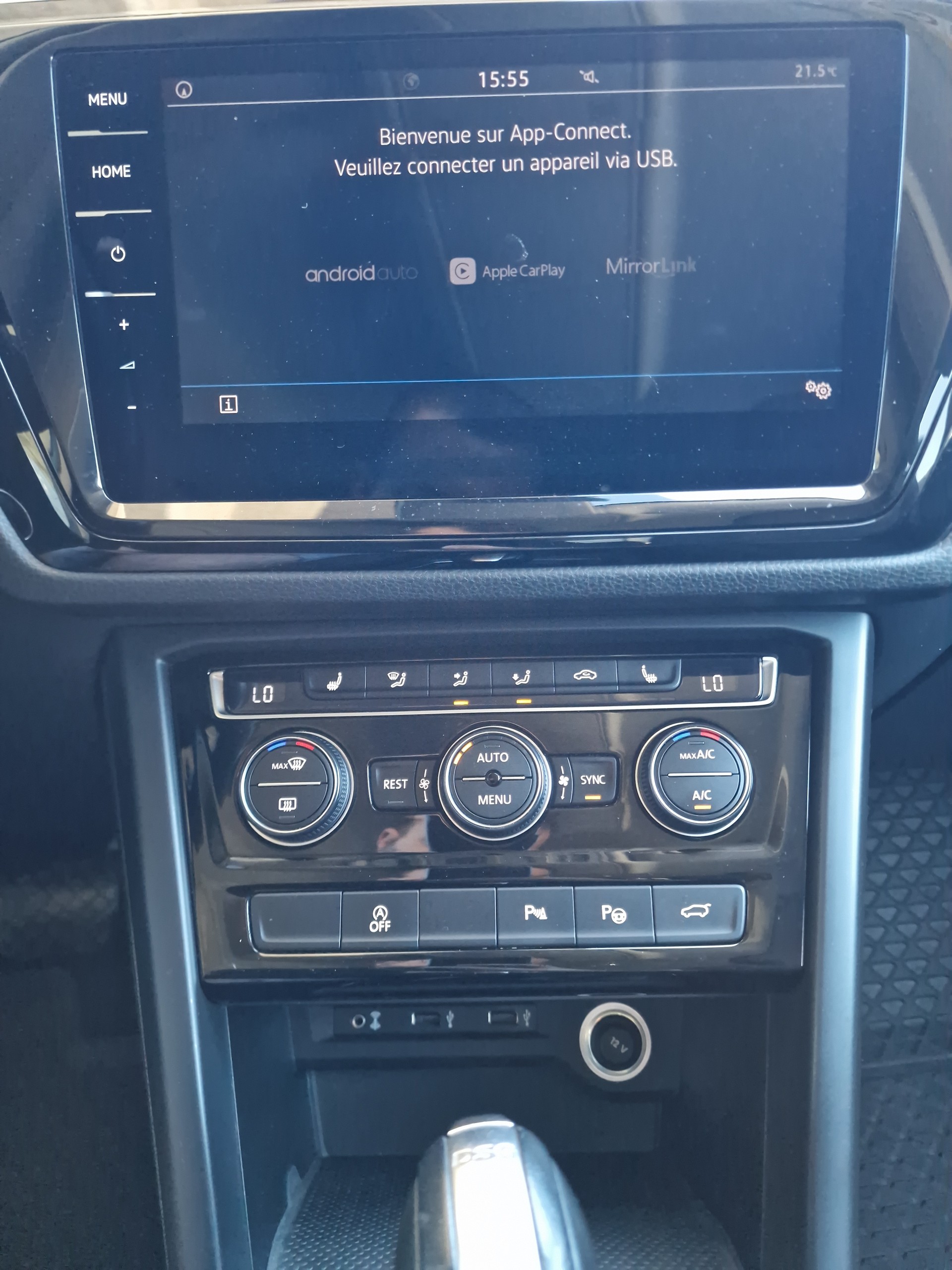 VW Touran 1.4 TSI BlueMotion Technology Highline DSG-image-10