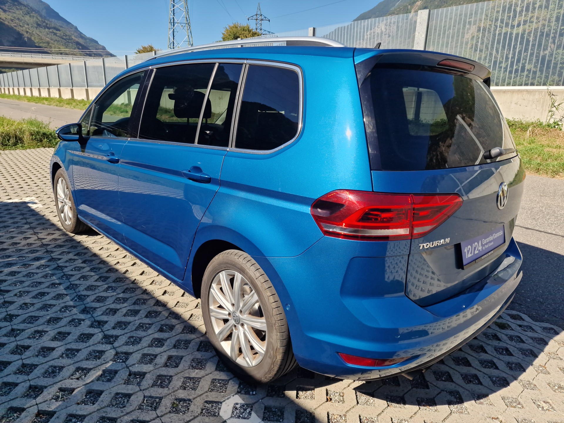 VW Touran 1.4 TSI BlueMotion Technology Highline DSG-image-3