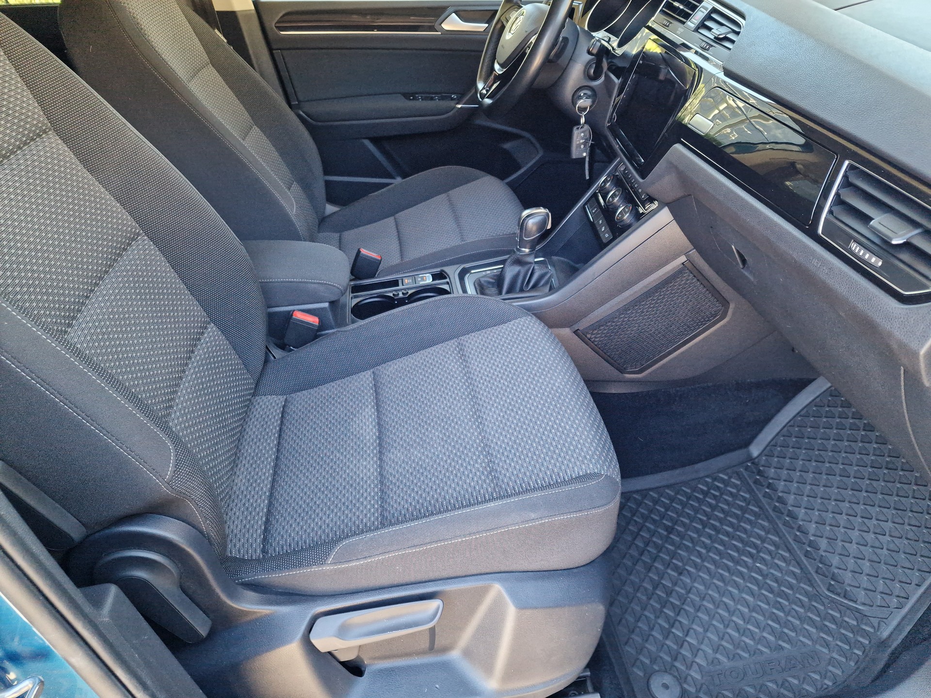 VW Touran 1.4 TSI BlueMotion Technology Highline DSG-image-7