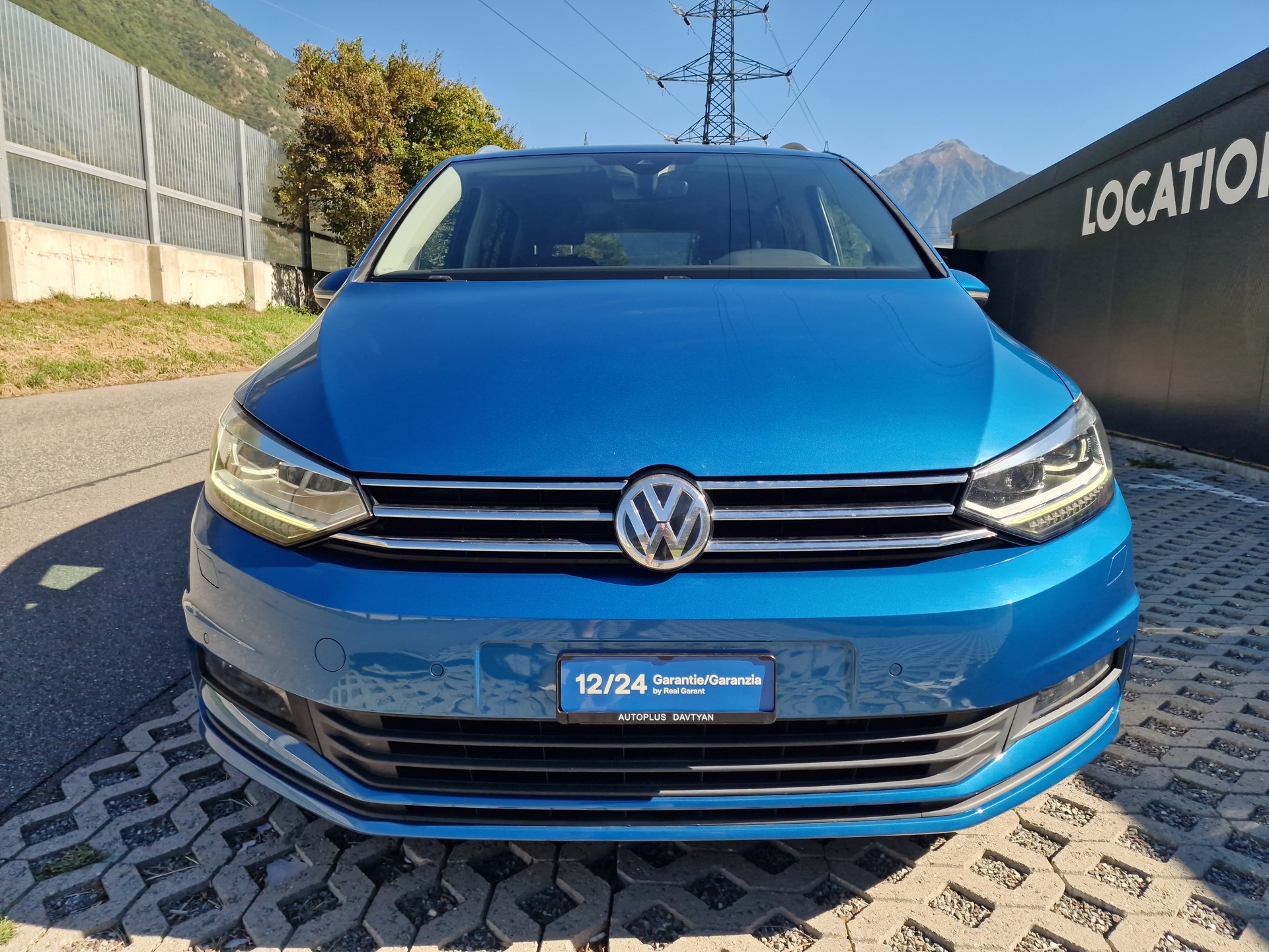 VW Touran 1.4 TSI BlueMotion Technology Highline DSG-image-0