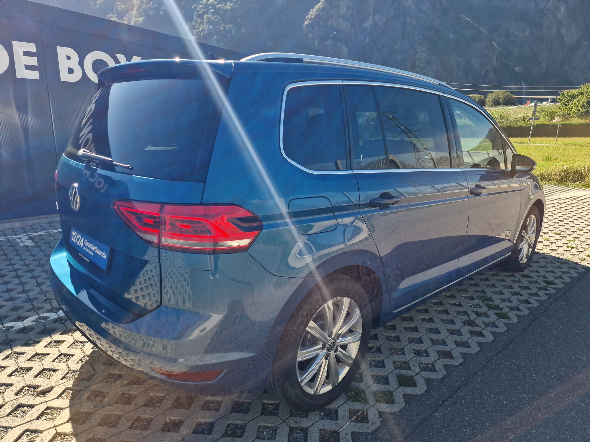 VW Touran 1.4 TSI BlueMotion Technology Highline DSG-image-4
