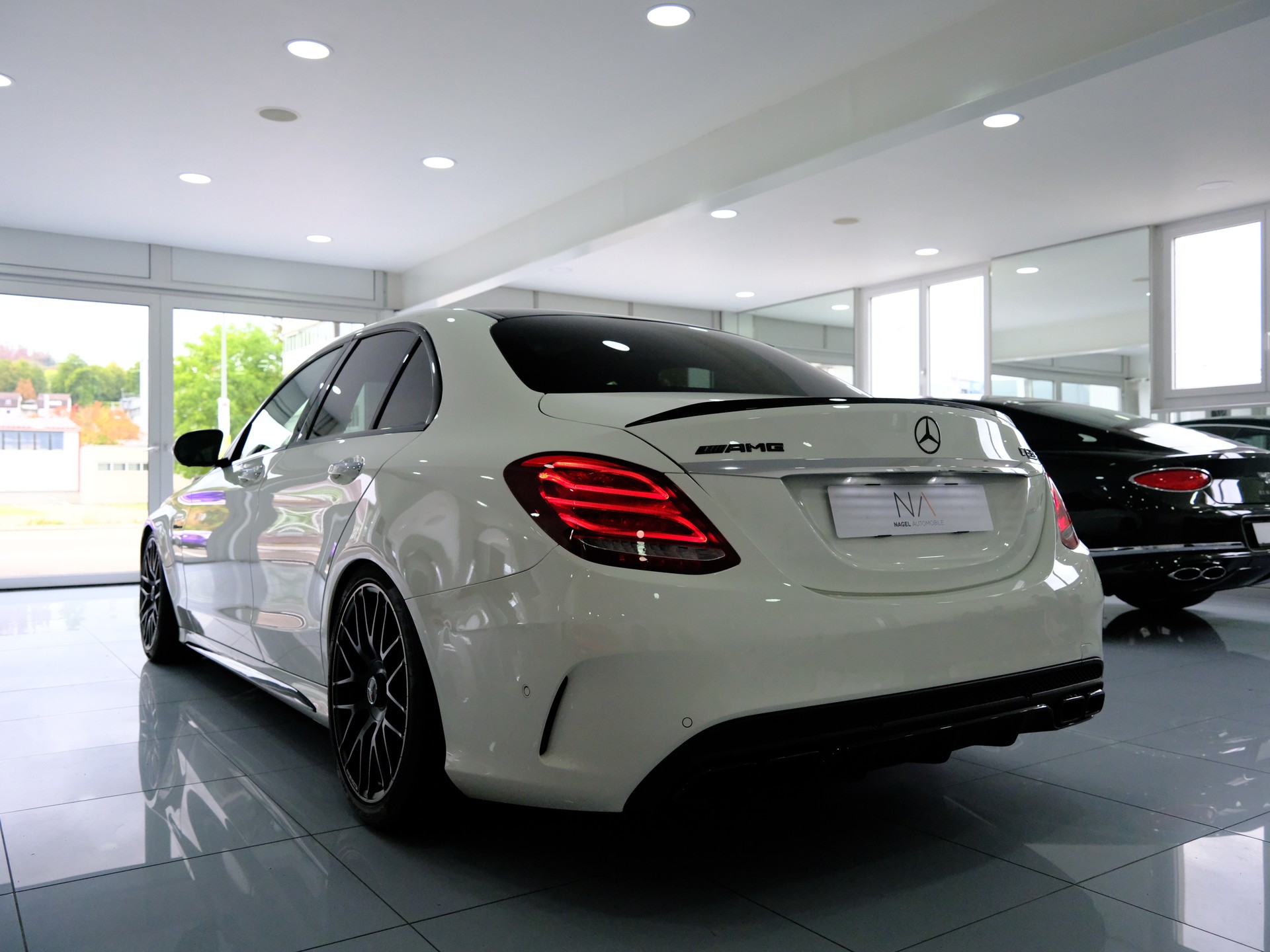 MERCEDES-BENZ C 63 S AMG Speedshift-image-5