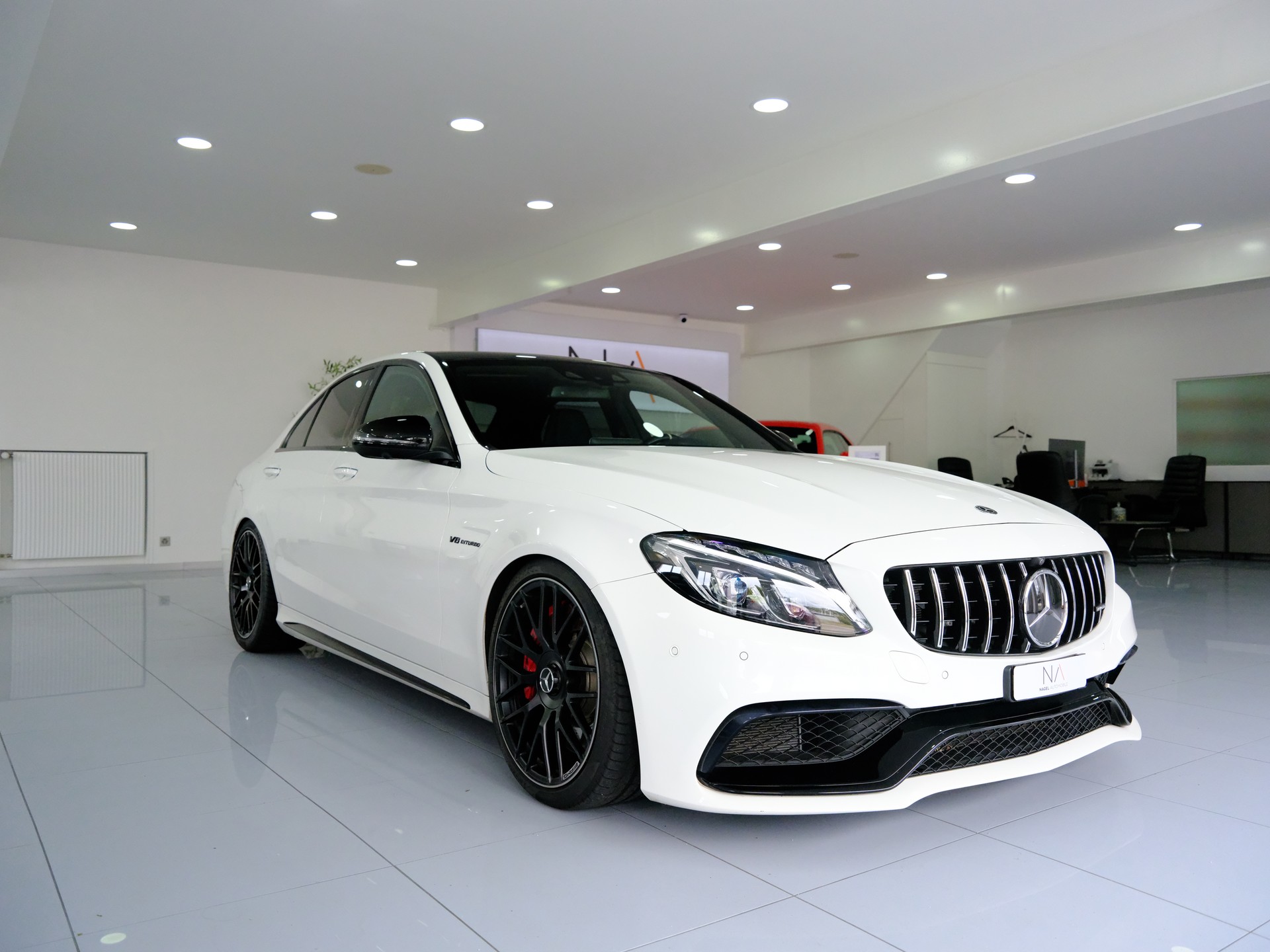 MERCEDES-BENZ C 63 S AMG Speedshift-image-1