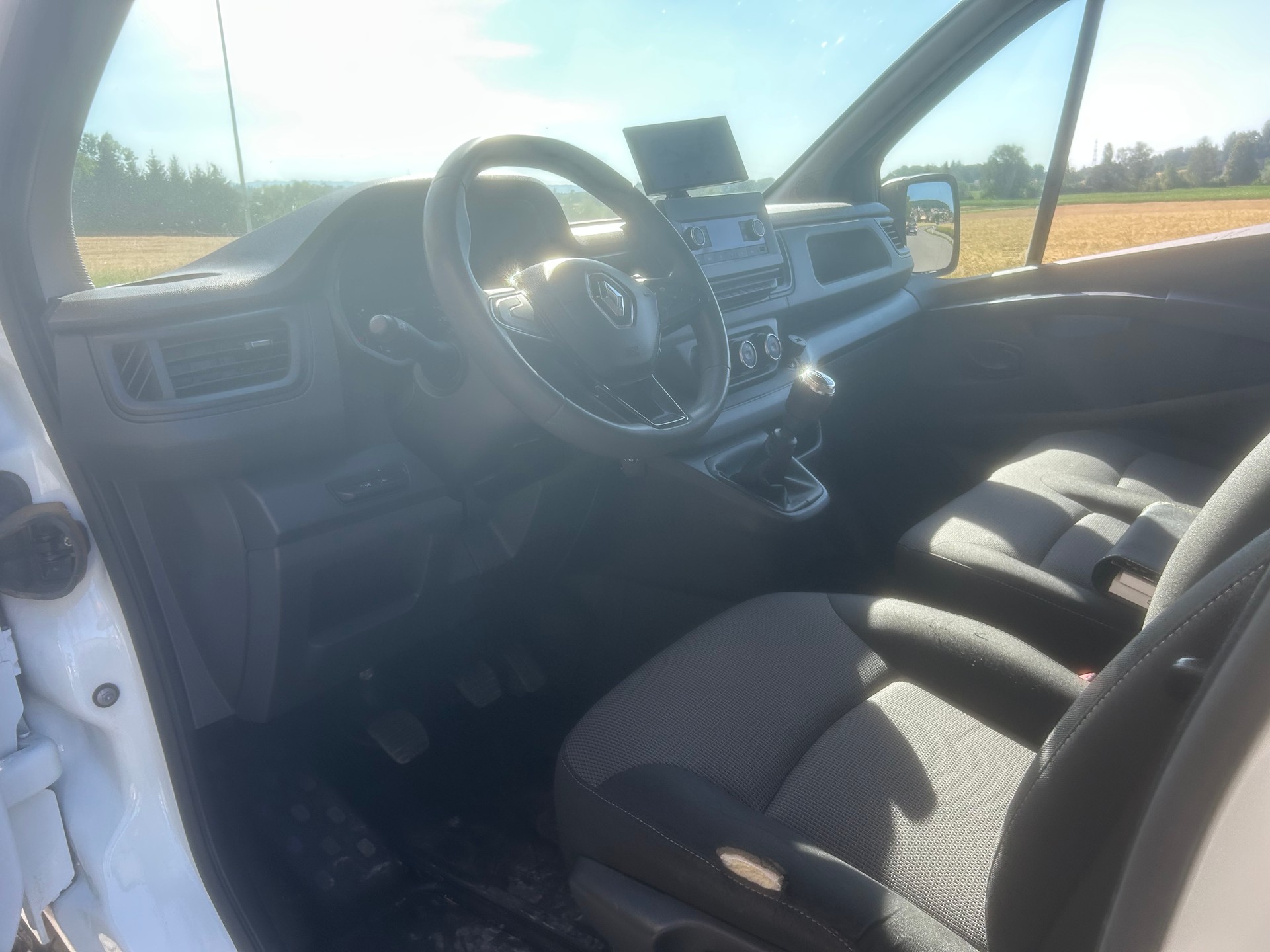 RENAULT Trafic 2.0 Blue dCi110 Access L2H1 EN-image-4