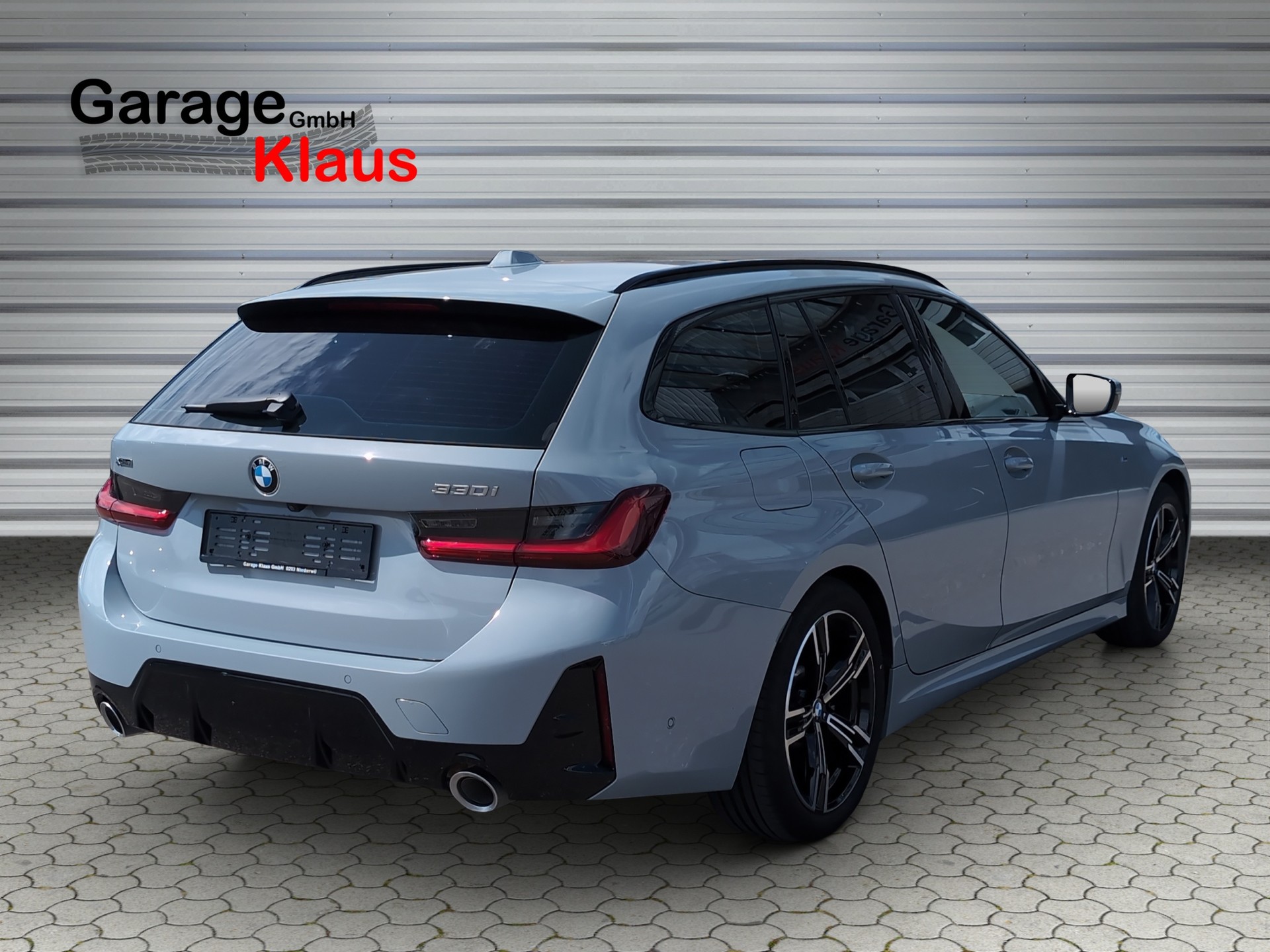 BMW 330i Touring xDrive Steptronic M Sport-image-5