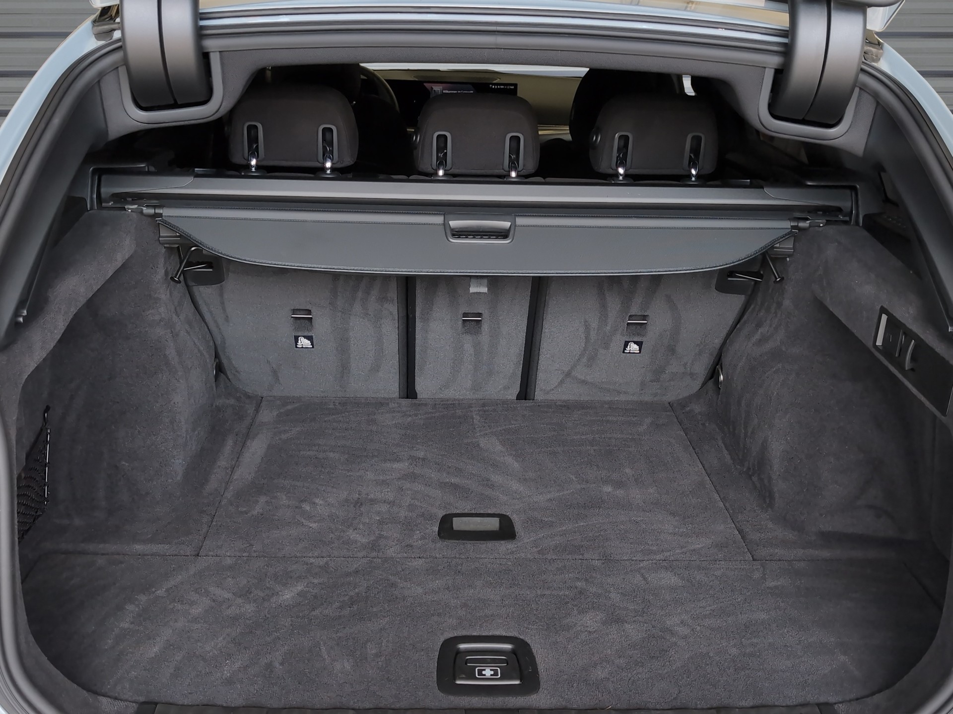 BMW 330i Touring xDrive Steptronic M Sport-image-13