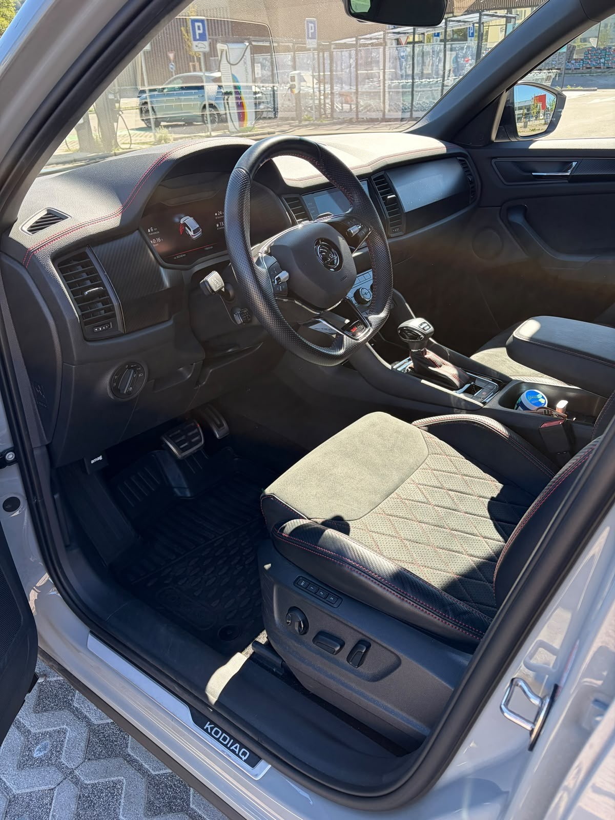 SKODA KODIAQ 2.0 TSI RS DSG-image-3