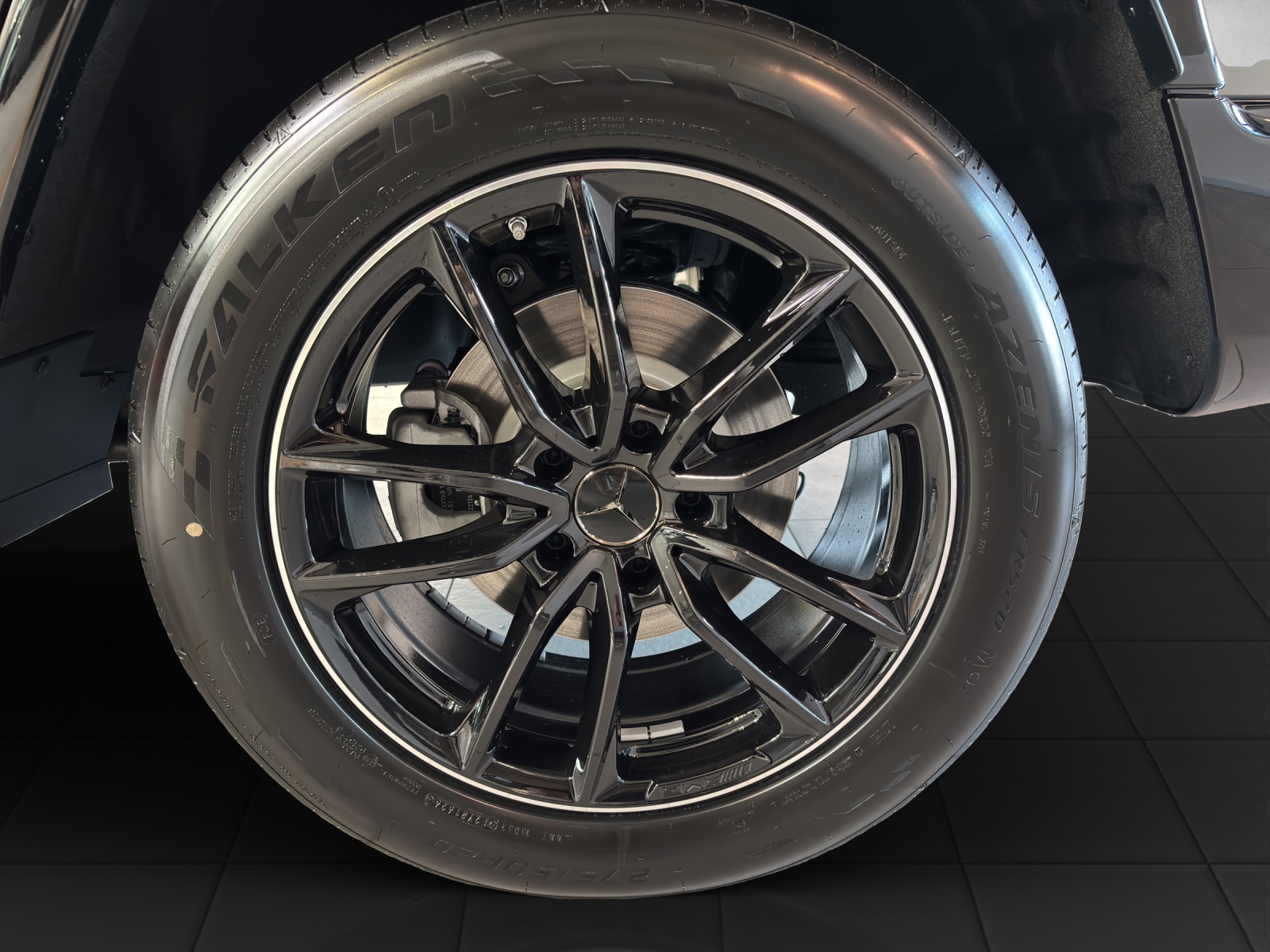 MERCEDES-BENZ G 450 d AMG Line W465-image-5