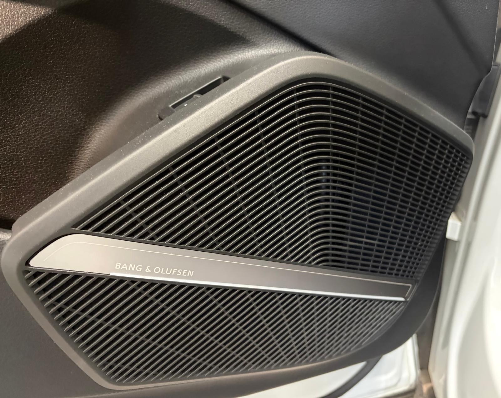 AUDI SQ5 Sportback TDI quattro tiptronic - Attelage AHK - Caméra 360 - Adaptative air suspension - Quattro différentiel sport-image-28