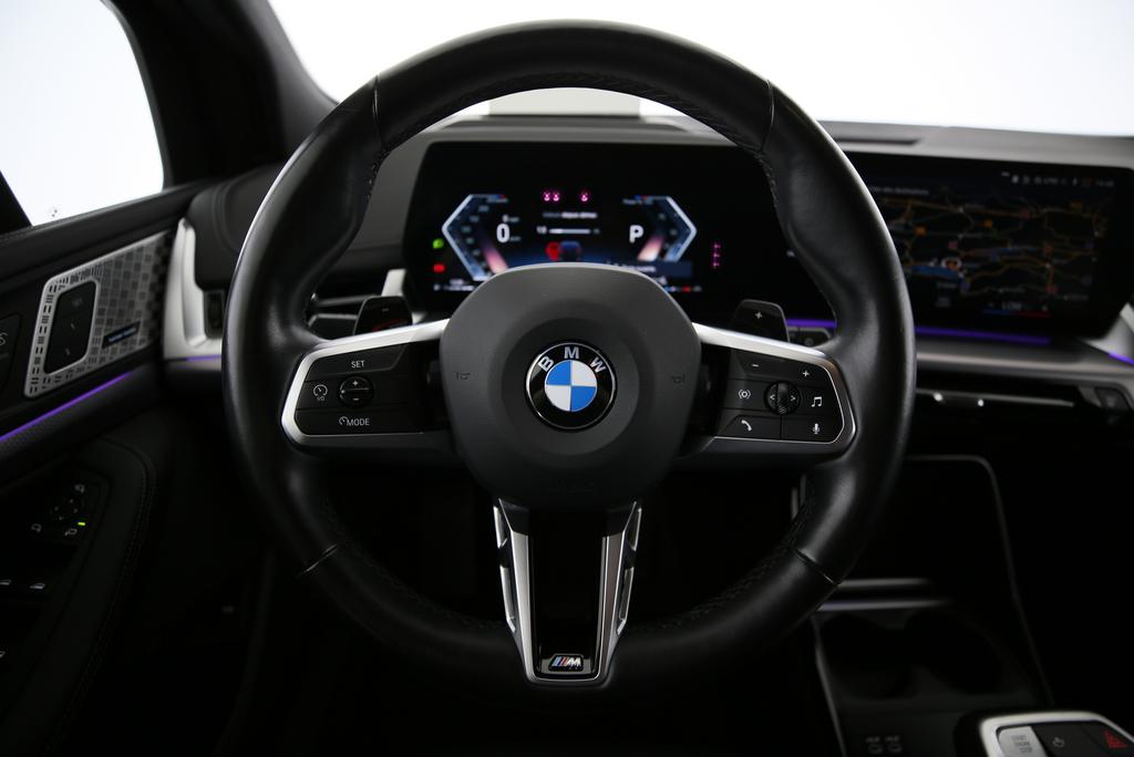 BMW 223d xDrive Active Tourer-image-5