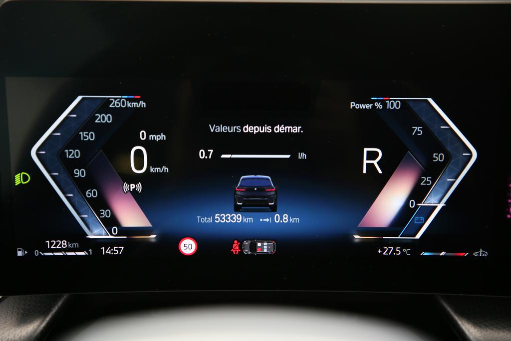 BMW 223d xDrive Active Tourer-image-19
