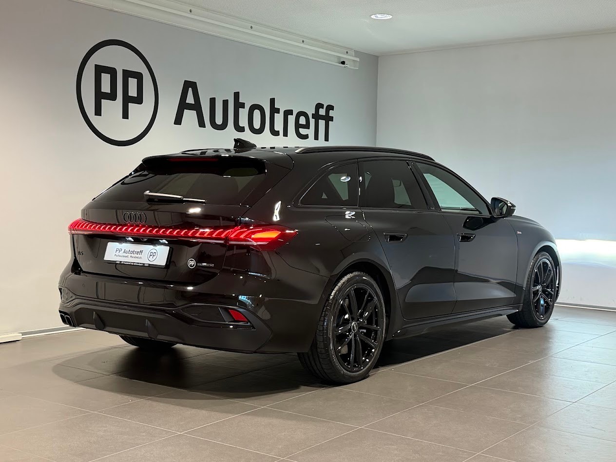 AUDI A5 Avant TDI quattro 150 kW Attraction S tronic-image-14