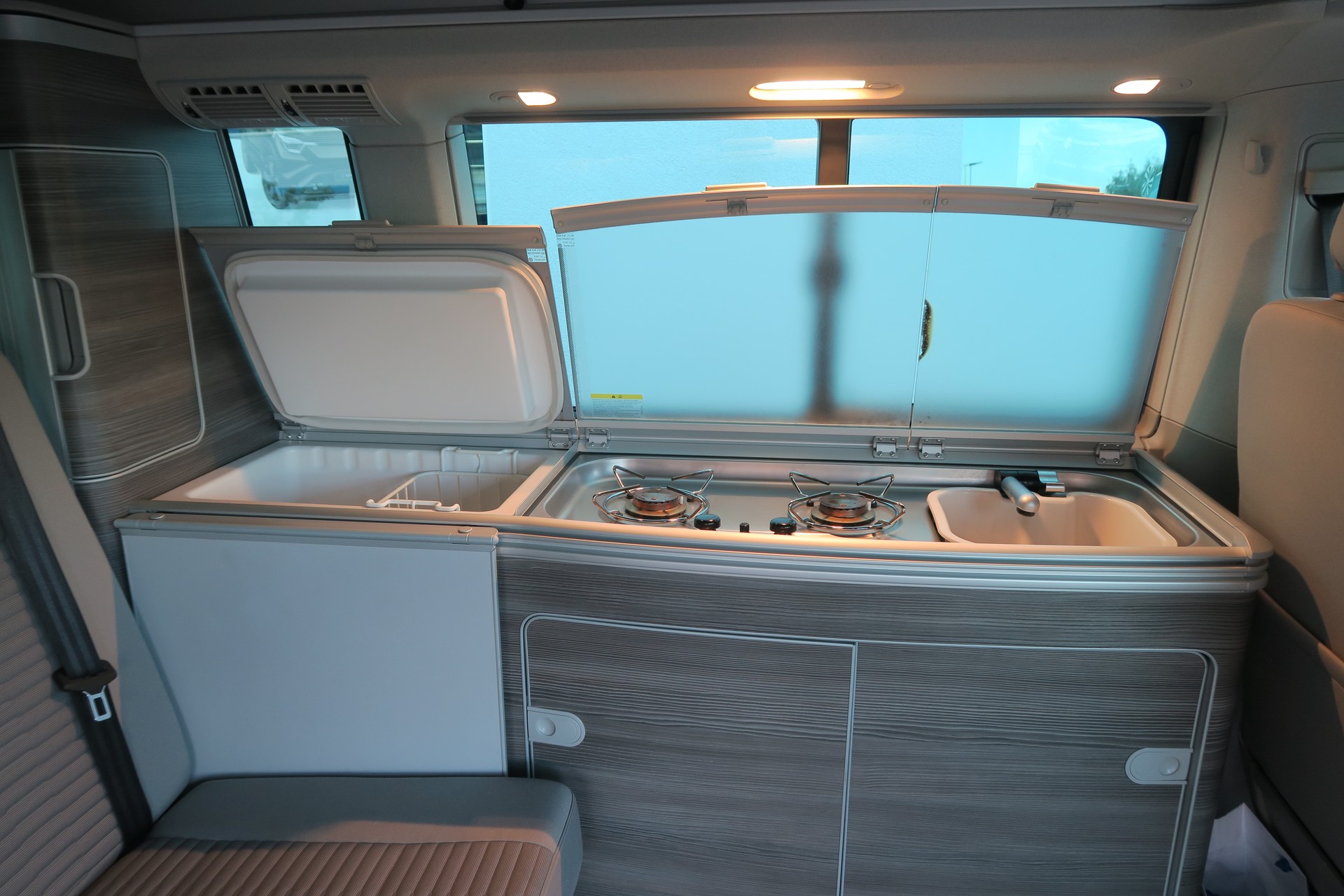 VW T6 California 2.0 TDI Ocean DSG-image-6