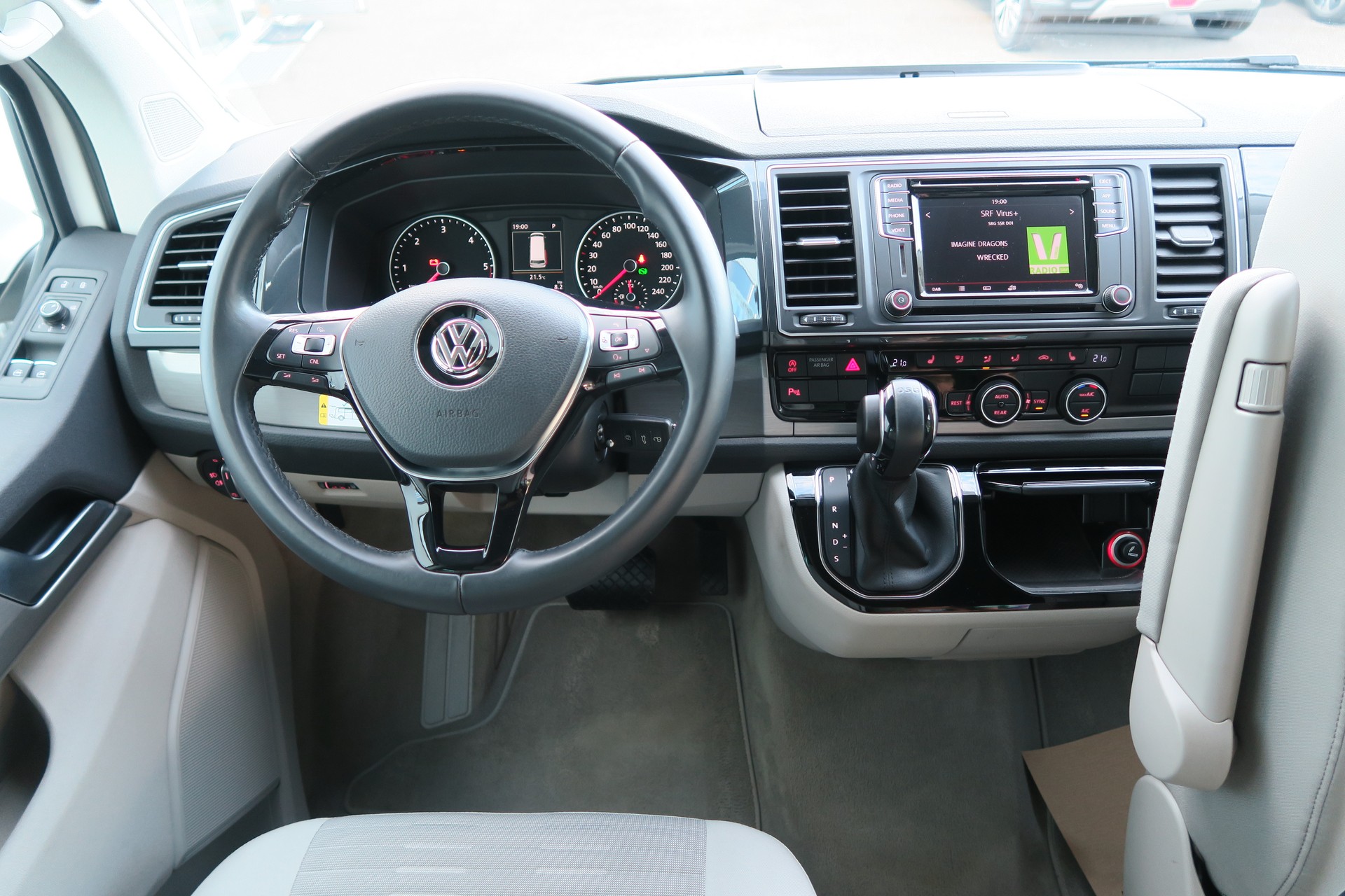 VW T6 California 2.0 TDI Ocean DSG-image-3
