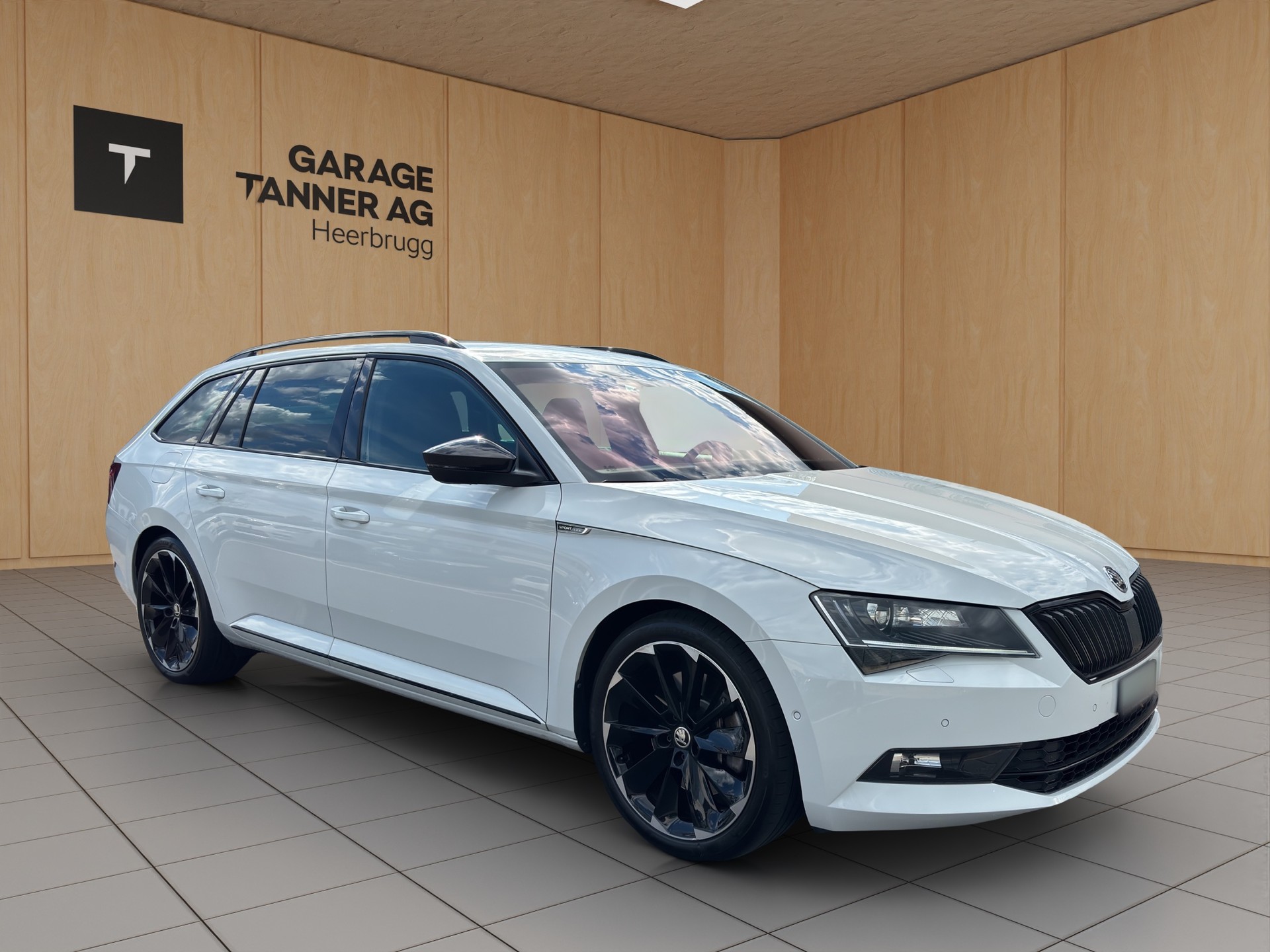 SKODA Superb Combi 2.0 TSI SportLine+ DSG 4x4-image-2