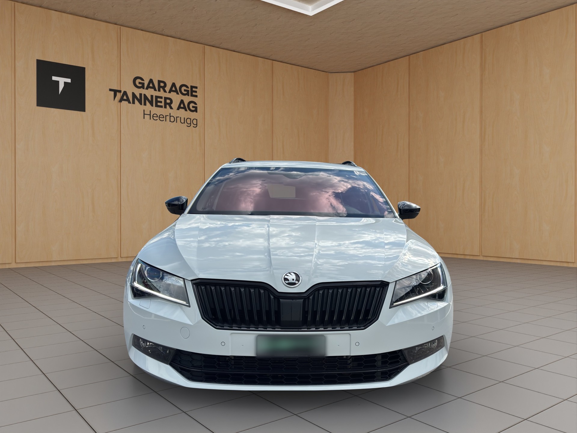 SKODA Superb Combi 2.0 TSI SportLine+ DSG 4x4-image-1