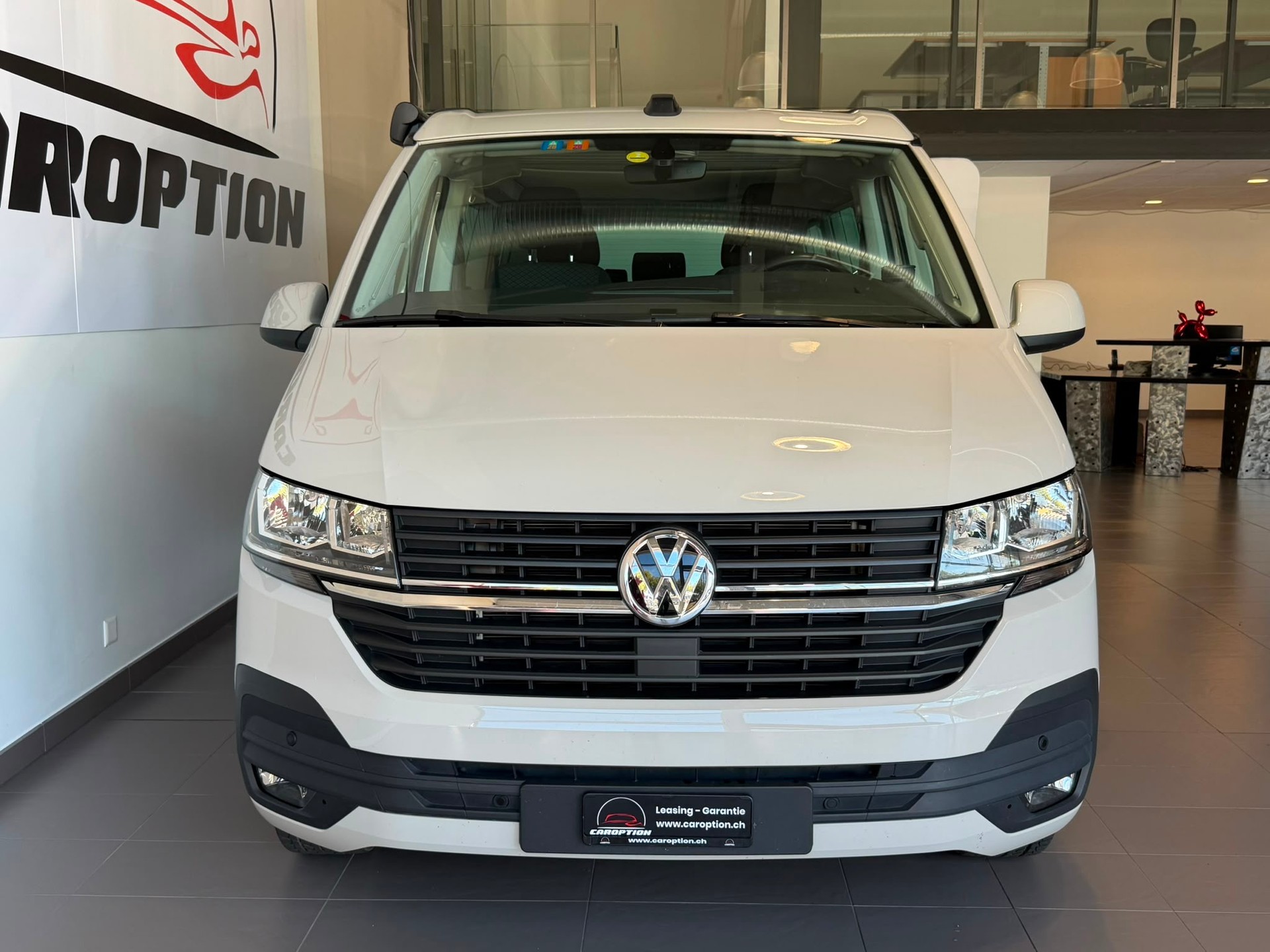 VW T6.1 California 2.0 TDI Beach Edition Spirit 4Motion-image-6
