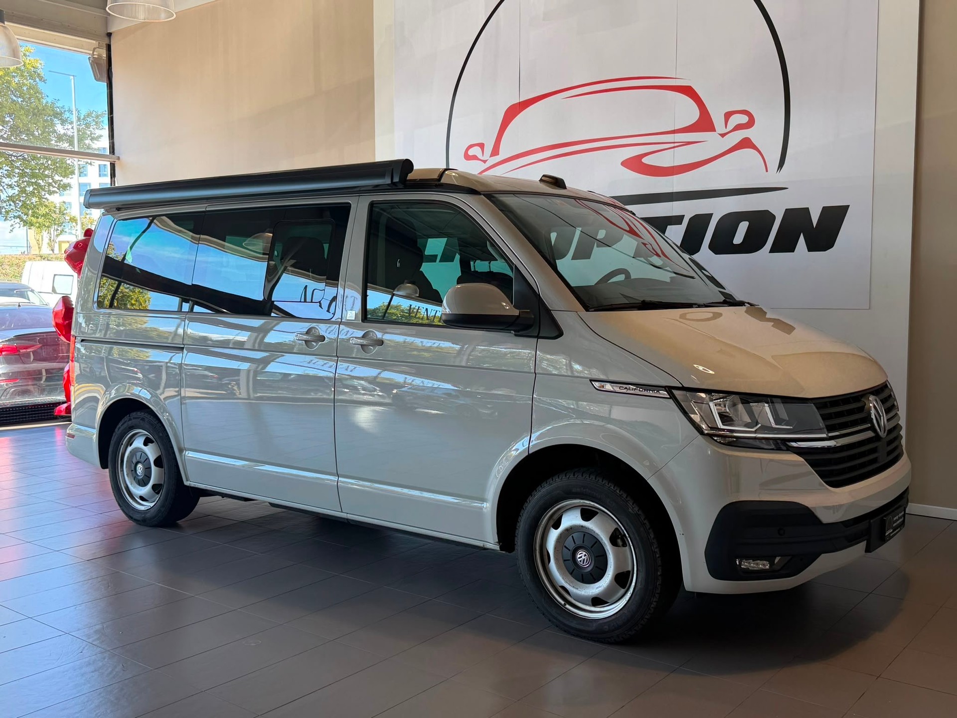 VW T6.1 California 2.0 TDI Beach Edition Spirit 4Motion-image-1