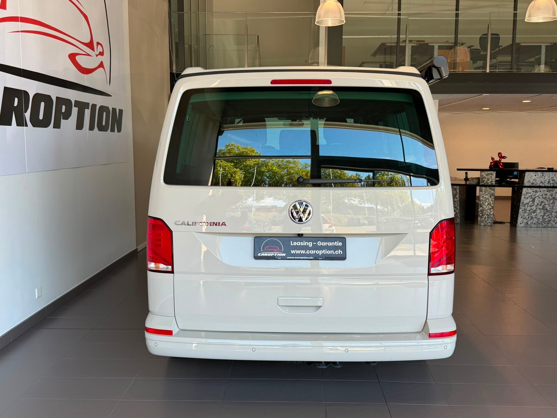 VW T6.1 California 2.0 TDI Beach Edition Spirit 4Motion-image-10