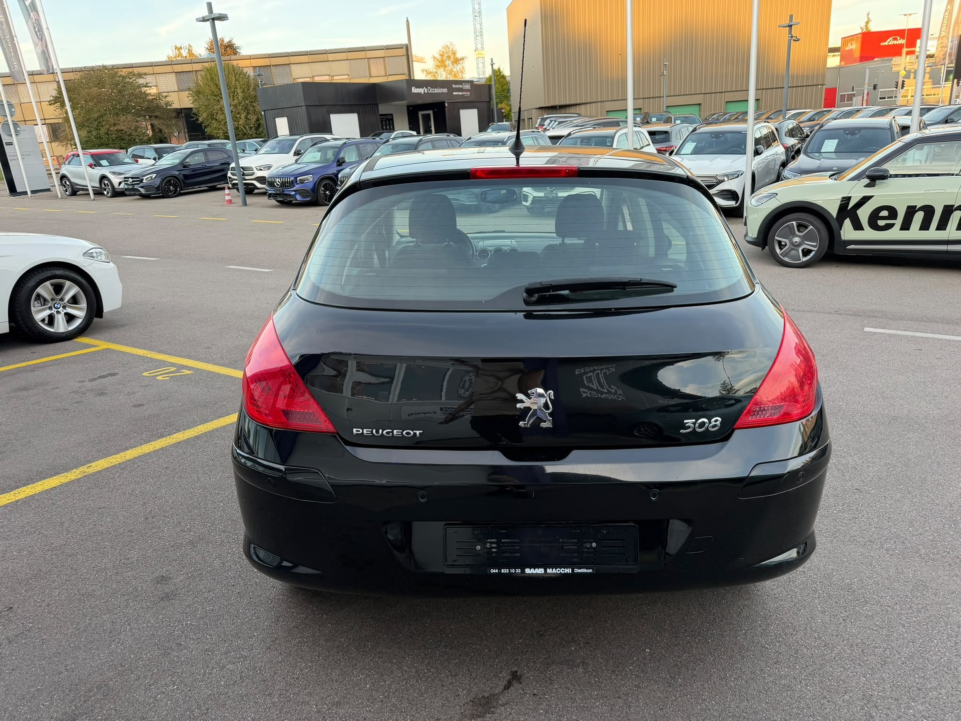 PEUGEOT 308 1.6 16V VTI Sport-image-4