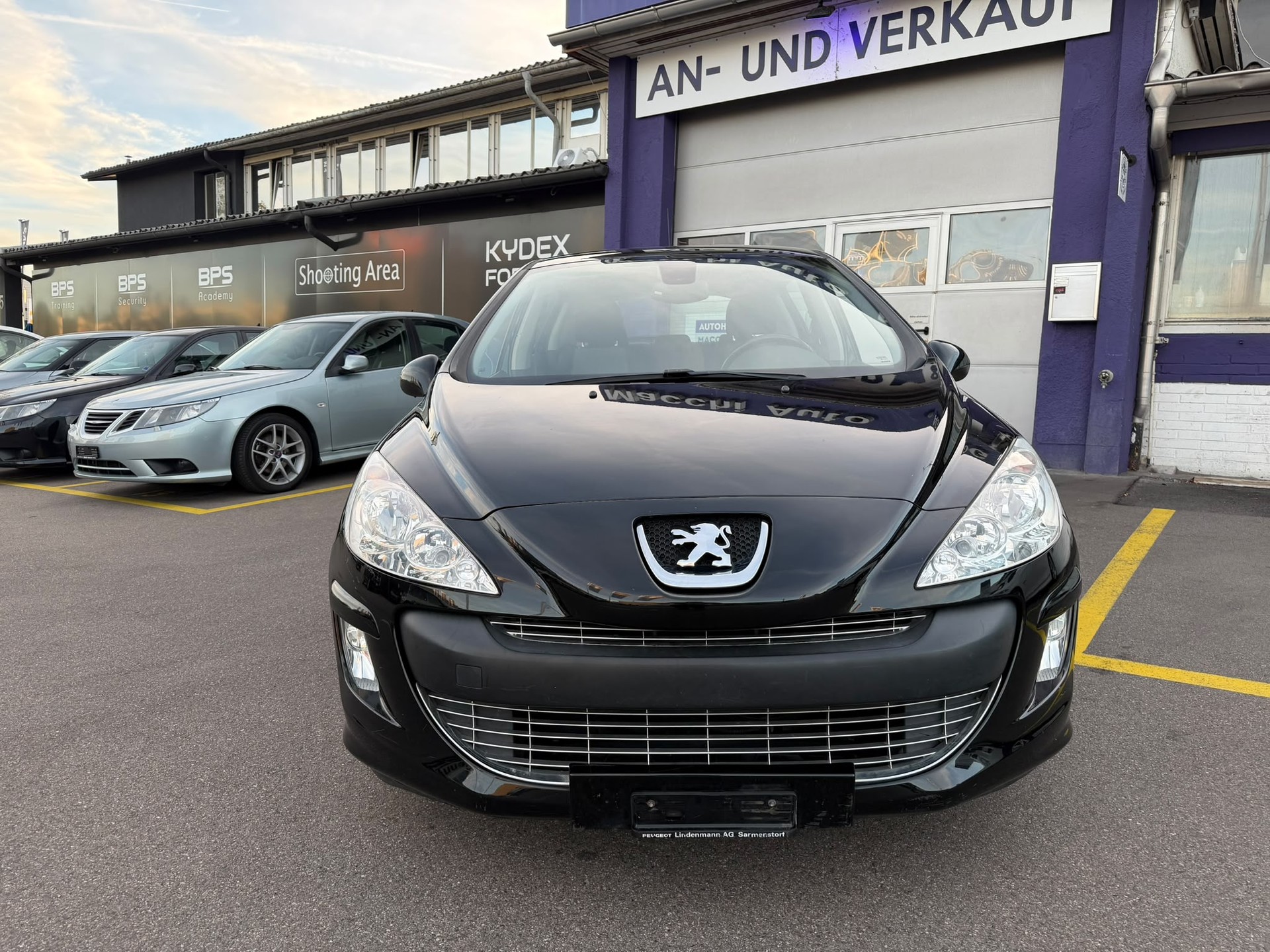 PEUGEOT 308 1.6 16V VTI Sport-image-1