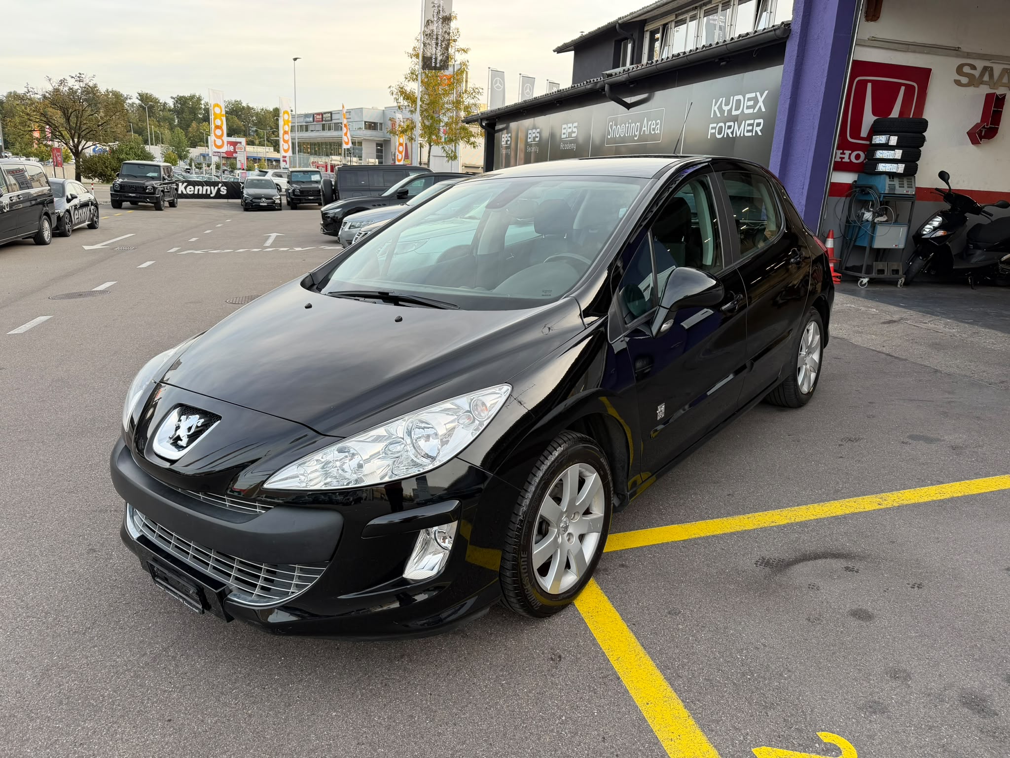 Car photo