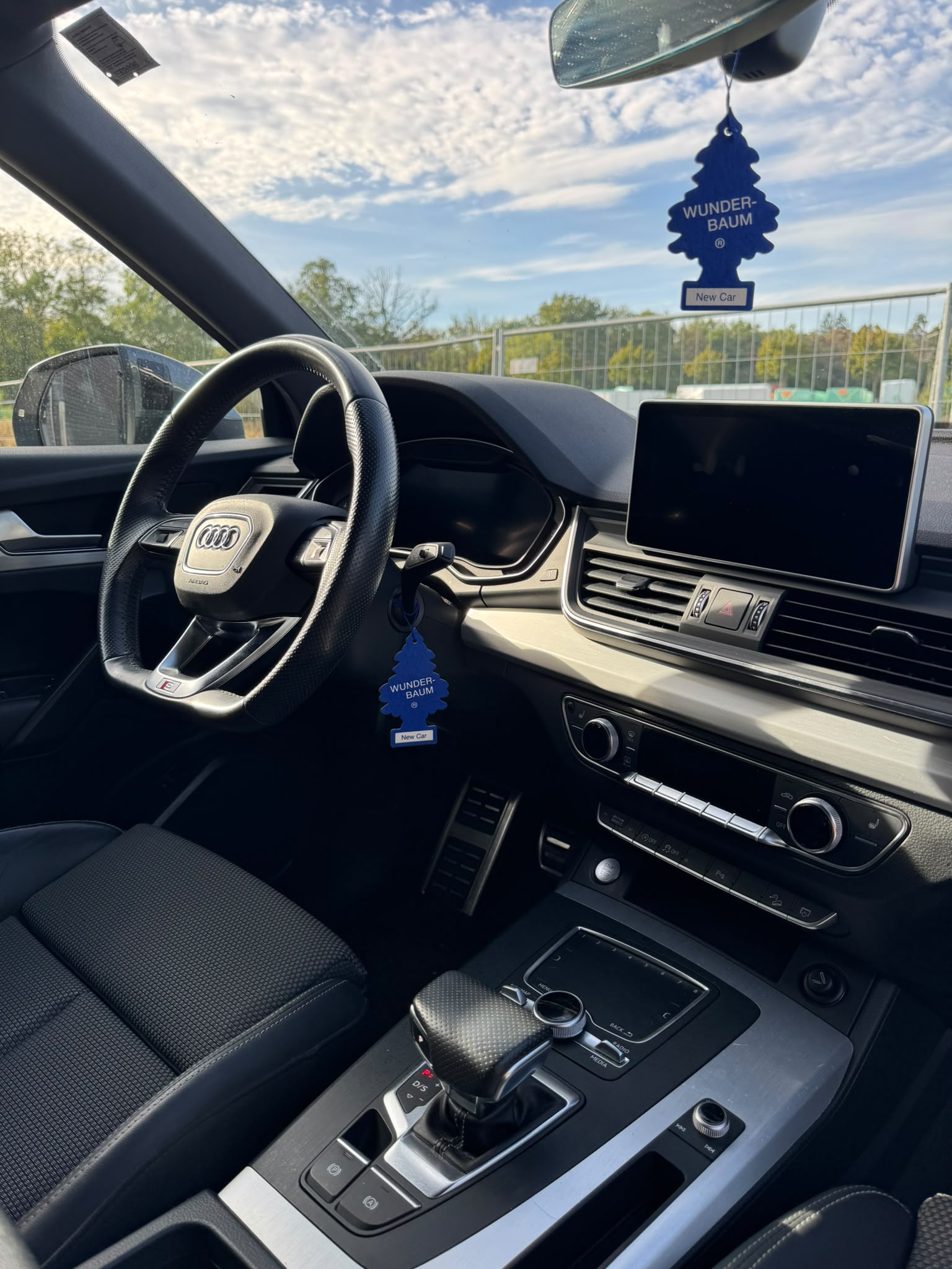 AUDI 2.0 TFSI Sport qu. S-Tronic-image-3