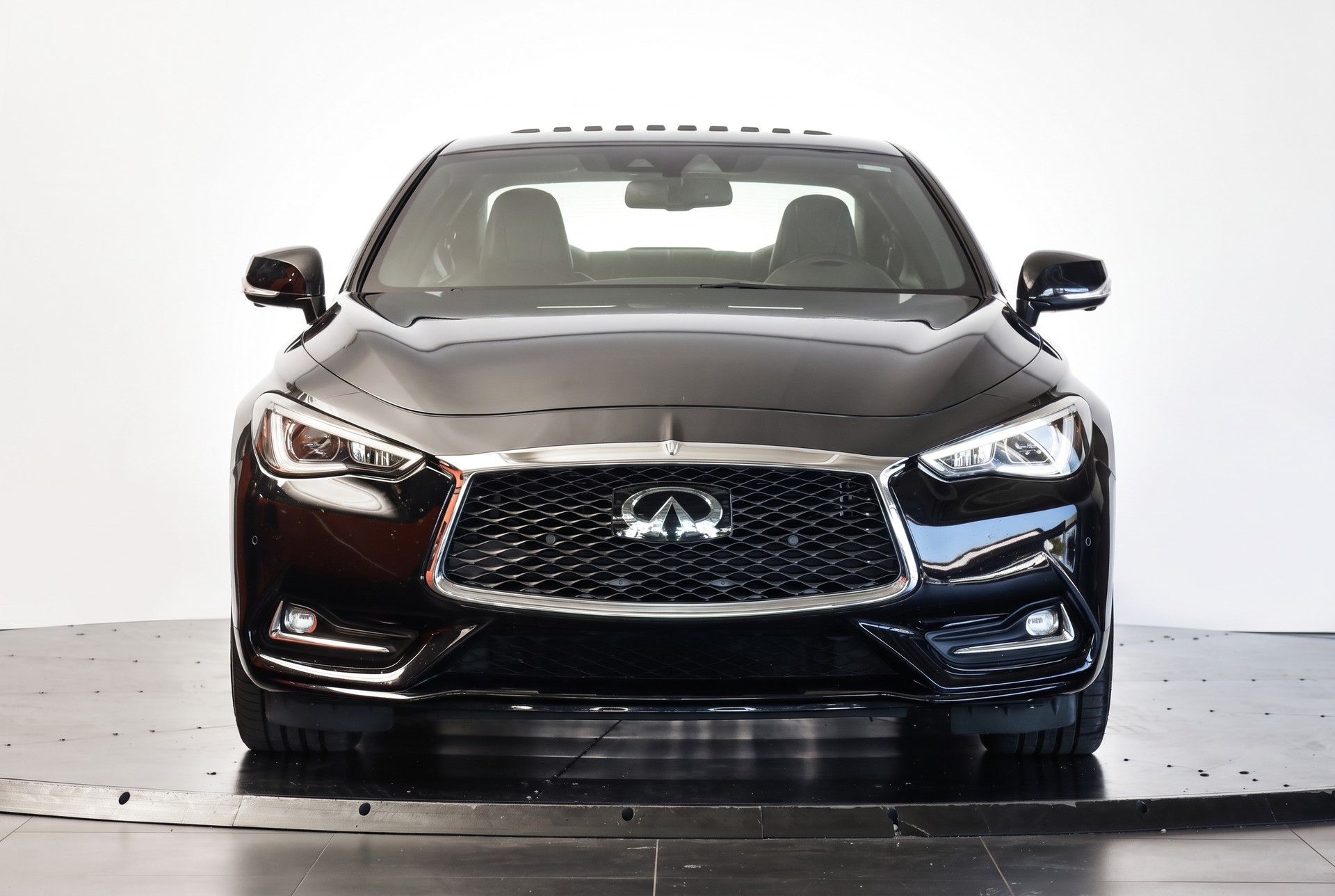 INFINITI Q60 3.0t Coupé Sport AWD Automatic • Véhicule suisse-image-1