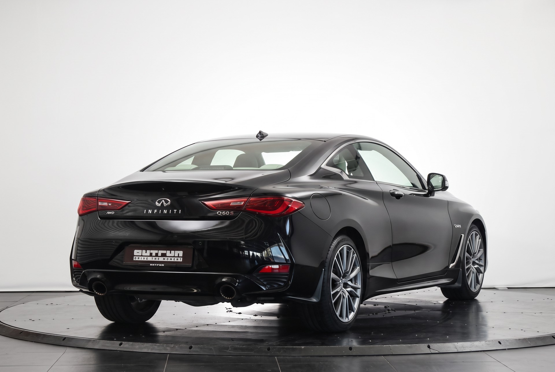 INFINITI Q60 3.0t Coupé Sport AWD Automatic • Véhicule suisse-image-5