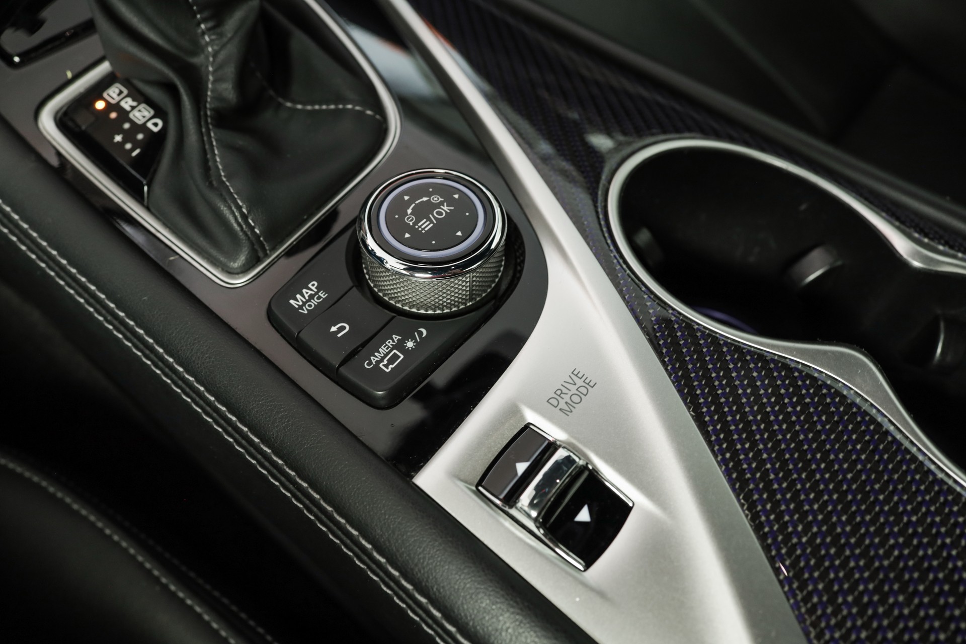 INFINITI Q60 3.0t Coupé Sport AWD Automatic • Véhicule suisse-image-14
