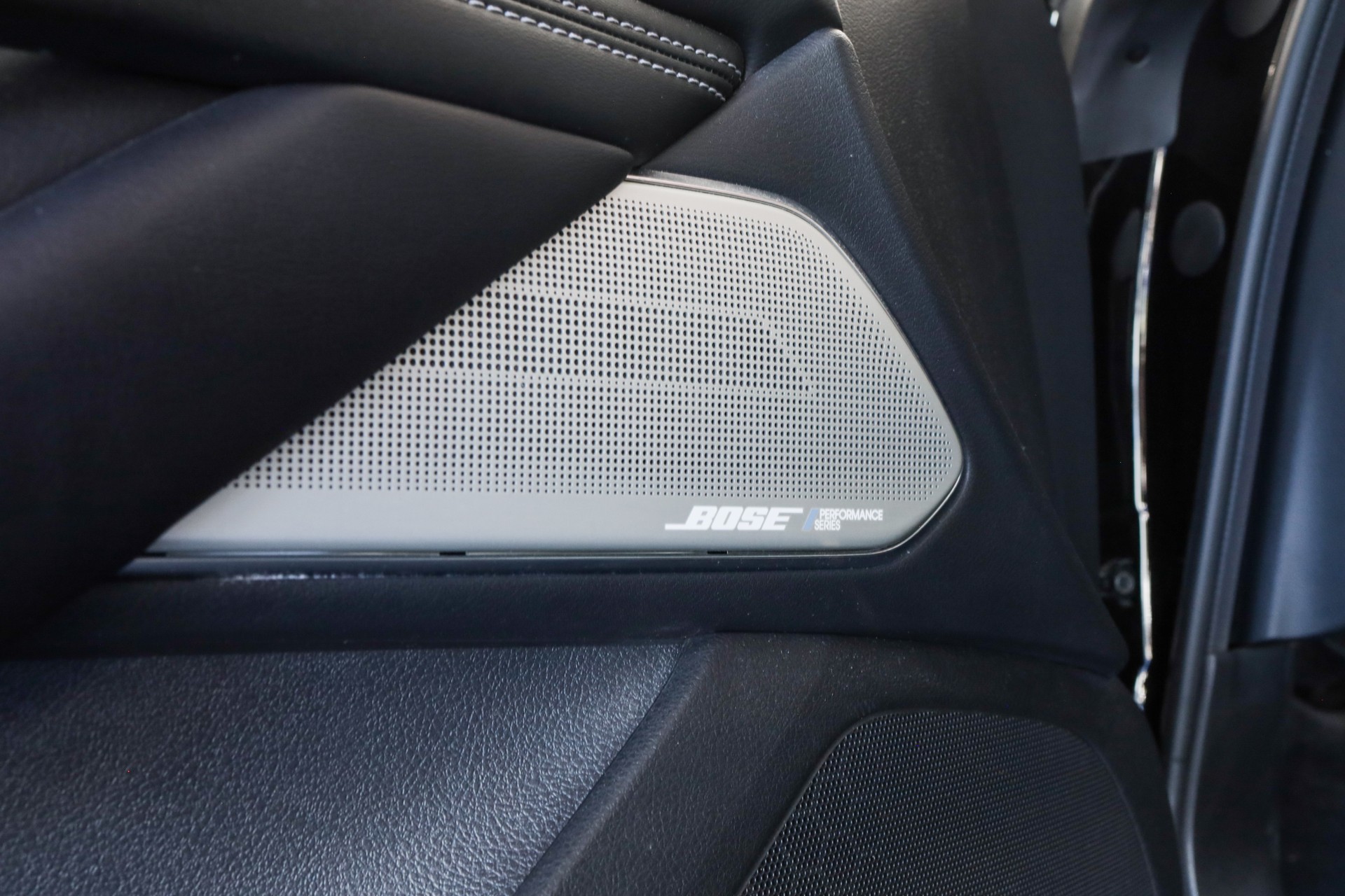 INFINITI Q60 3.0t Coupé Sport AWD Automatic • Véhicule suisse-image-23