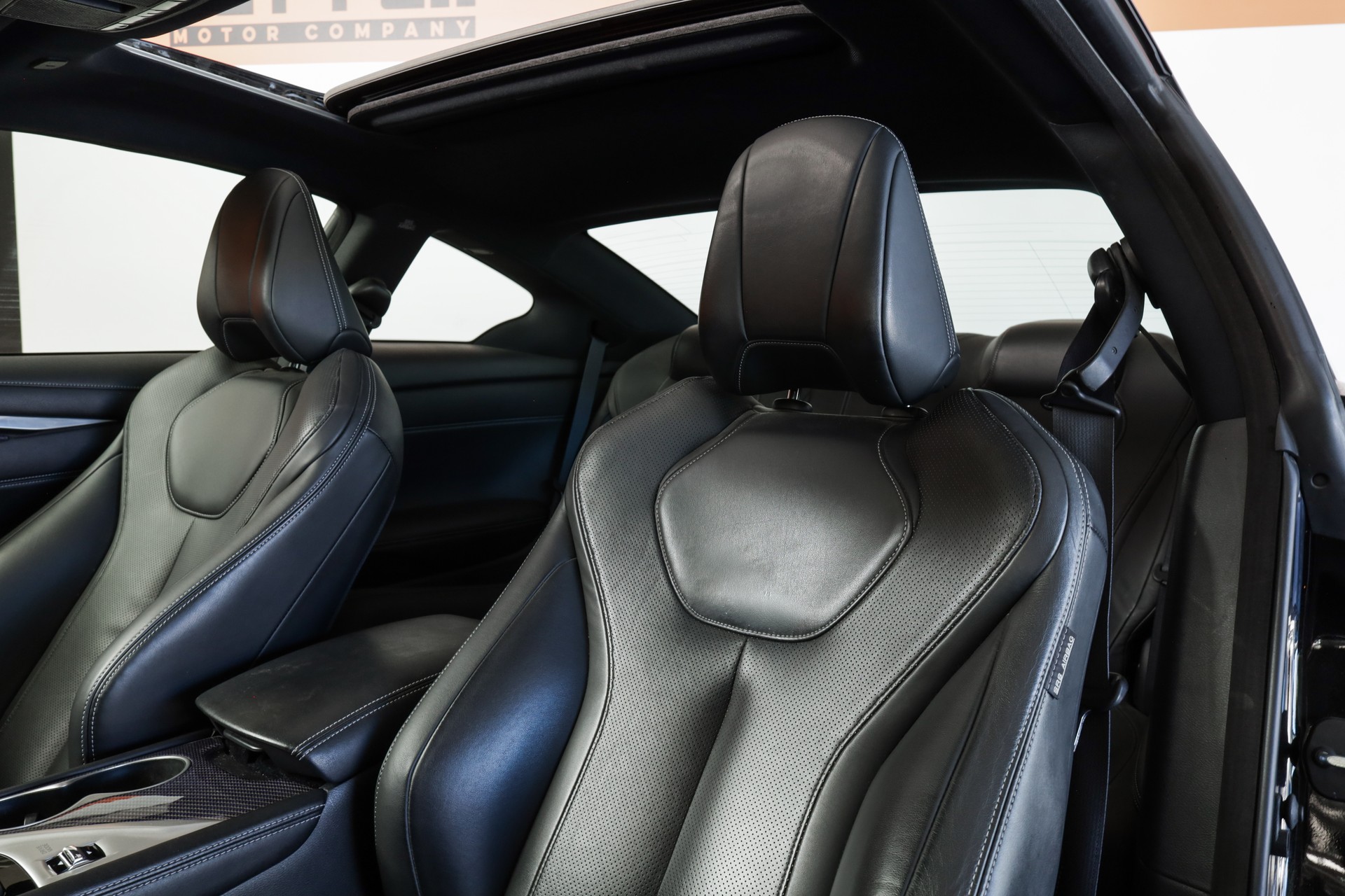 INFINITI Q60 3.0t Coupé Sport AWD Automatic • Véhicule suisse-image-20