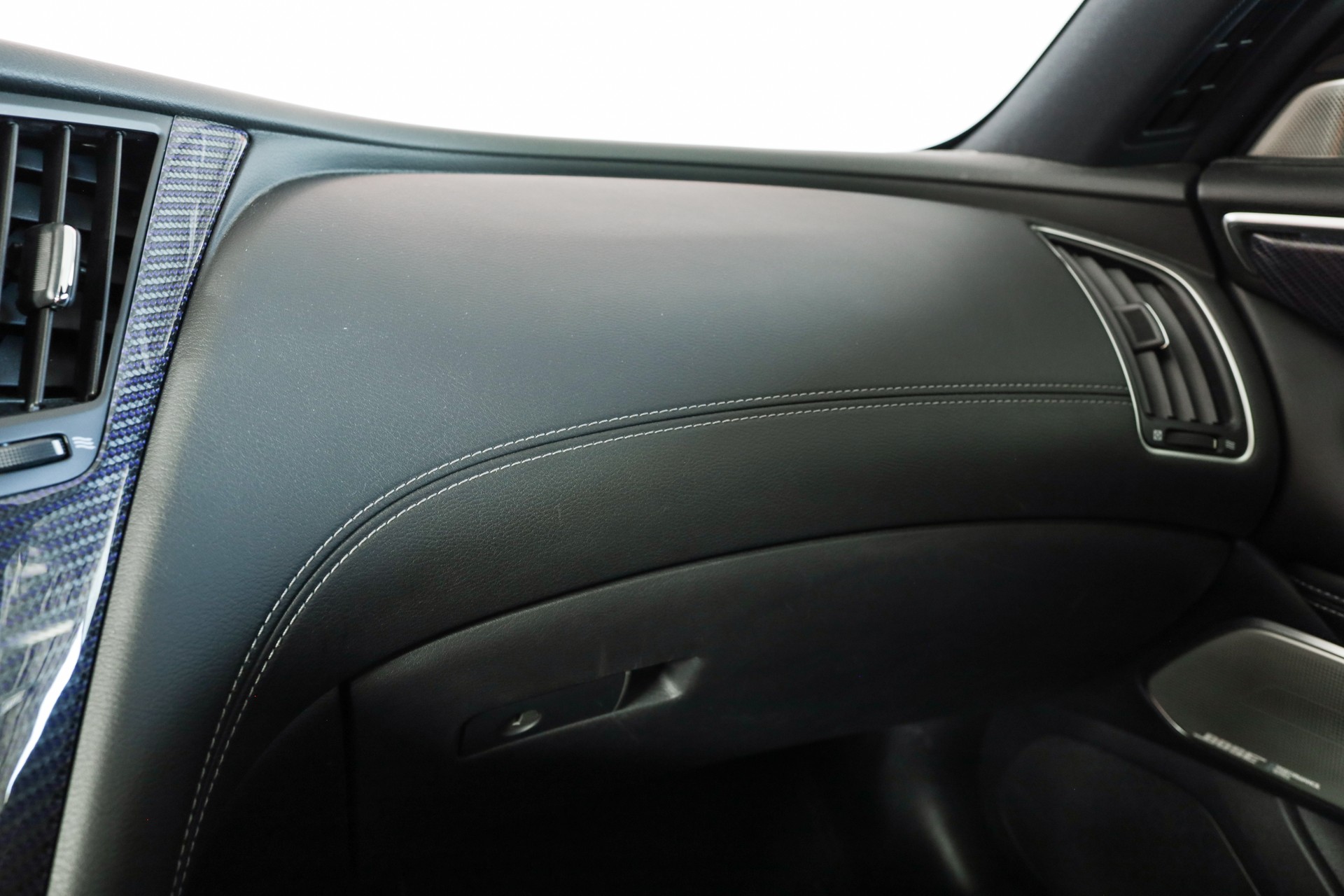 INFINITI Q60 3.0t Coupé Sport AWD Automatic • Véhicule suisse-image-13