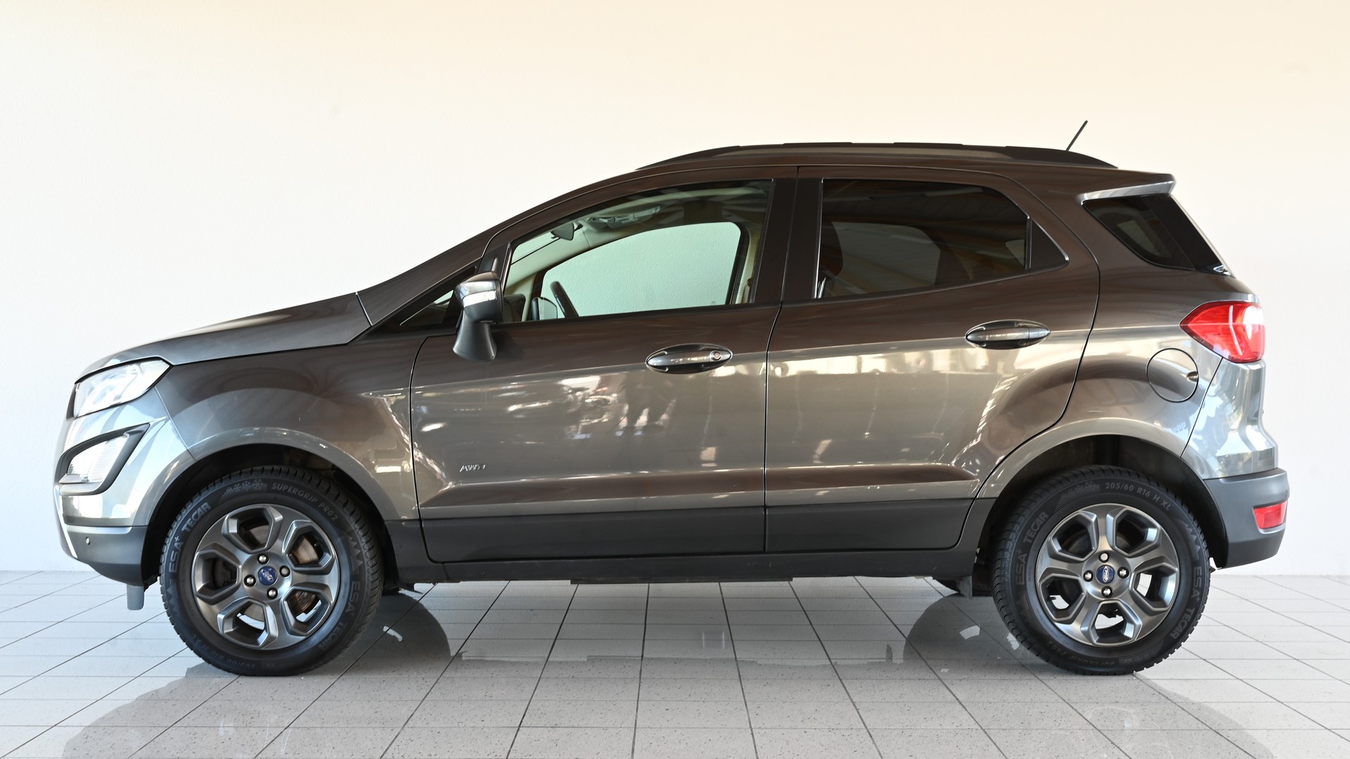 FORD EcoSport 1.5 TDCi Business 4x4-image-3