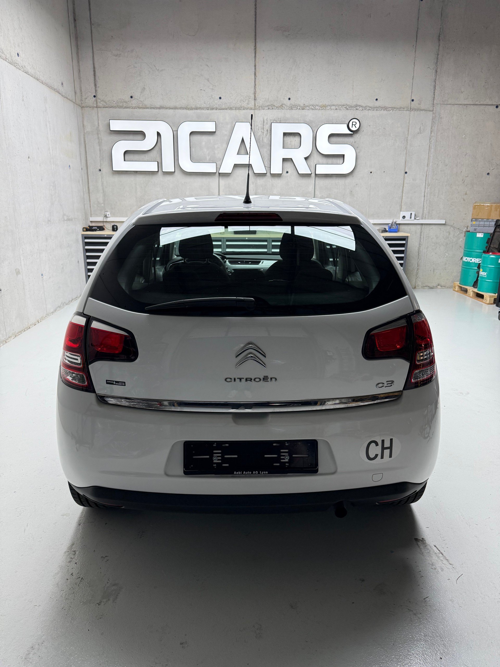 CITROEN C3 1.2i Exclusive ETG5-image-4