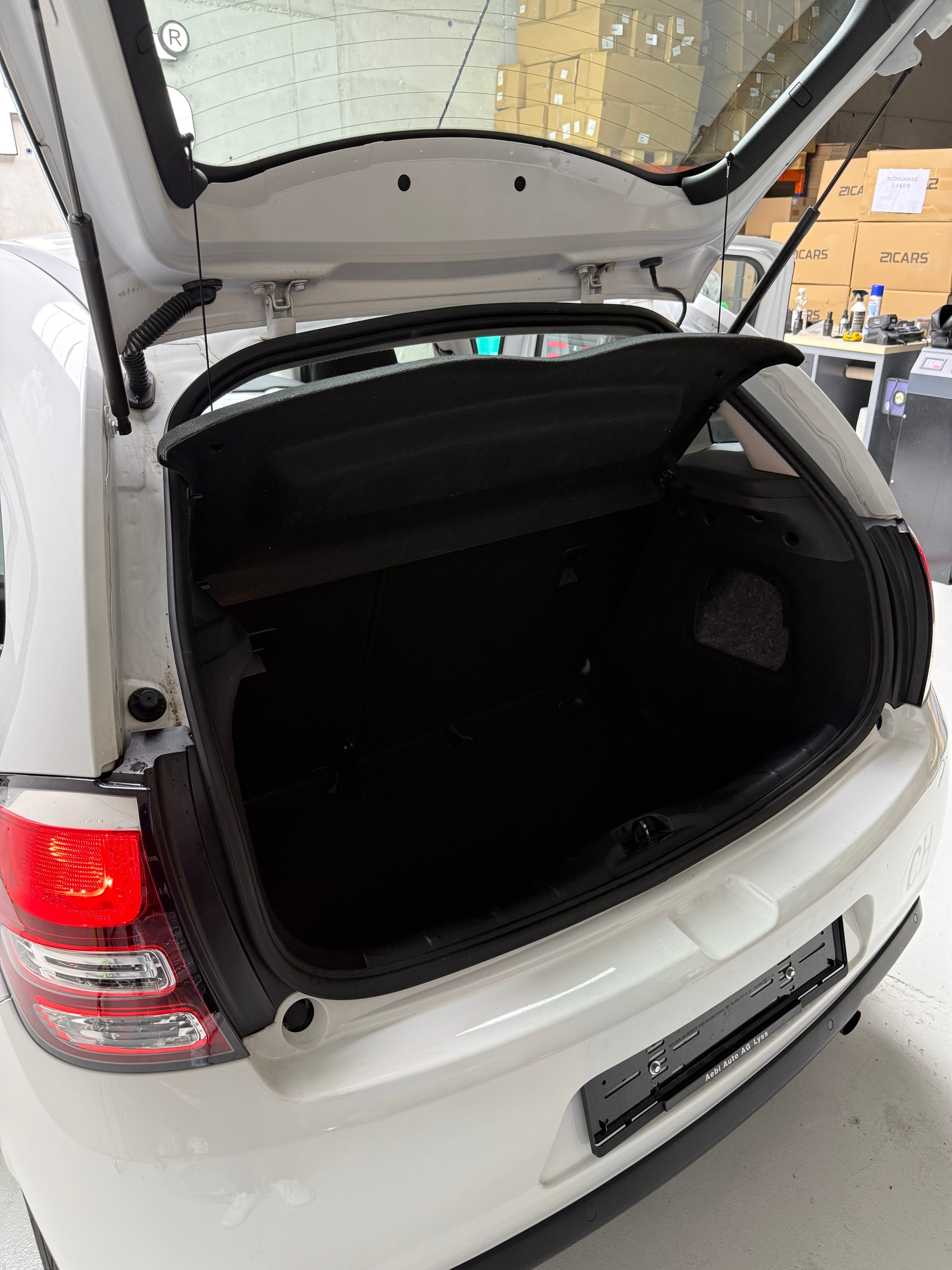 CITROEN C3 1.2i Exclusive ETG5-image-10