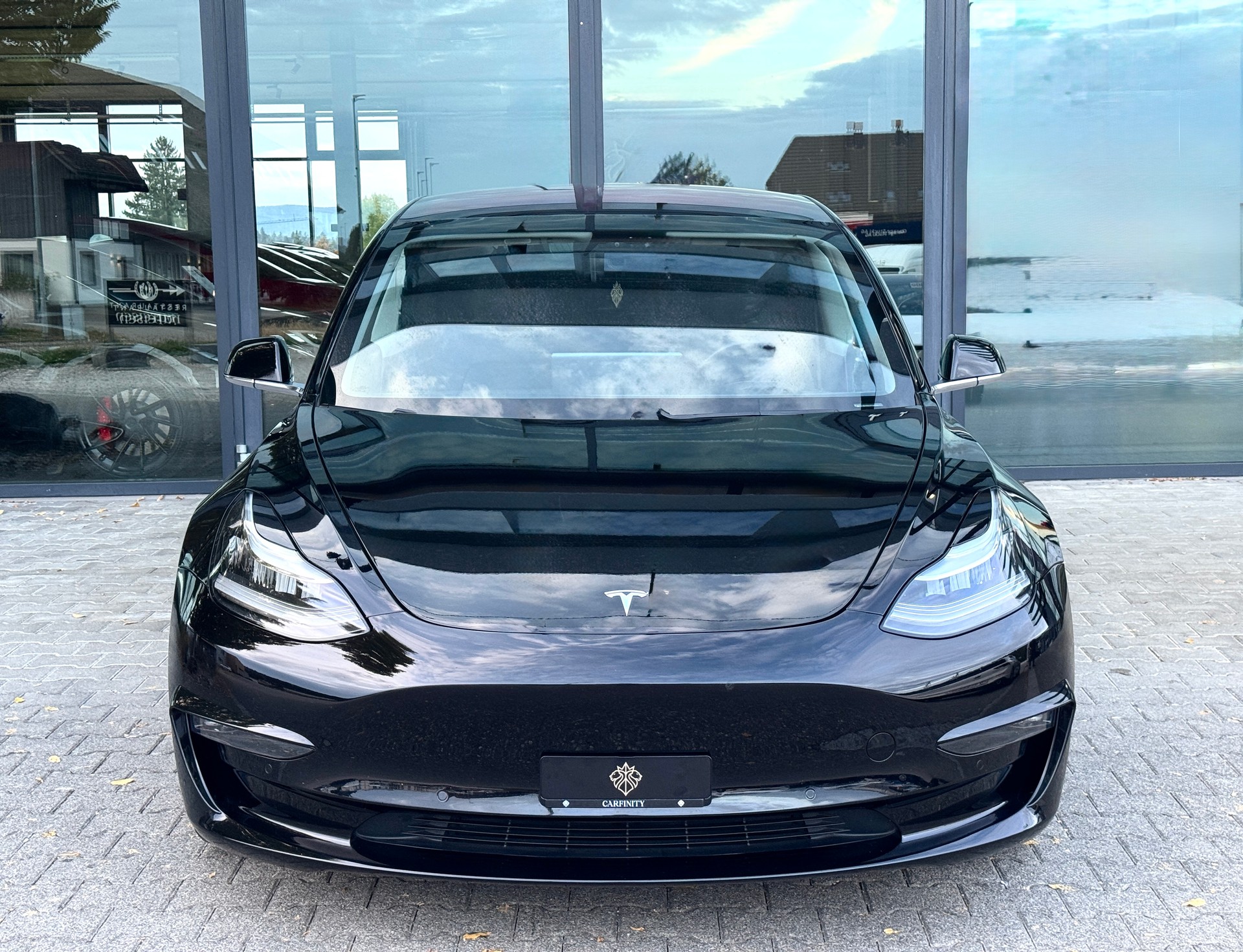 TESLA Model 3 Long Range Dual Motor AWD / Enhanced Autopilot-image-2