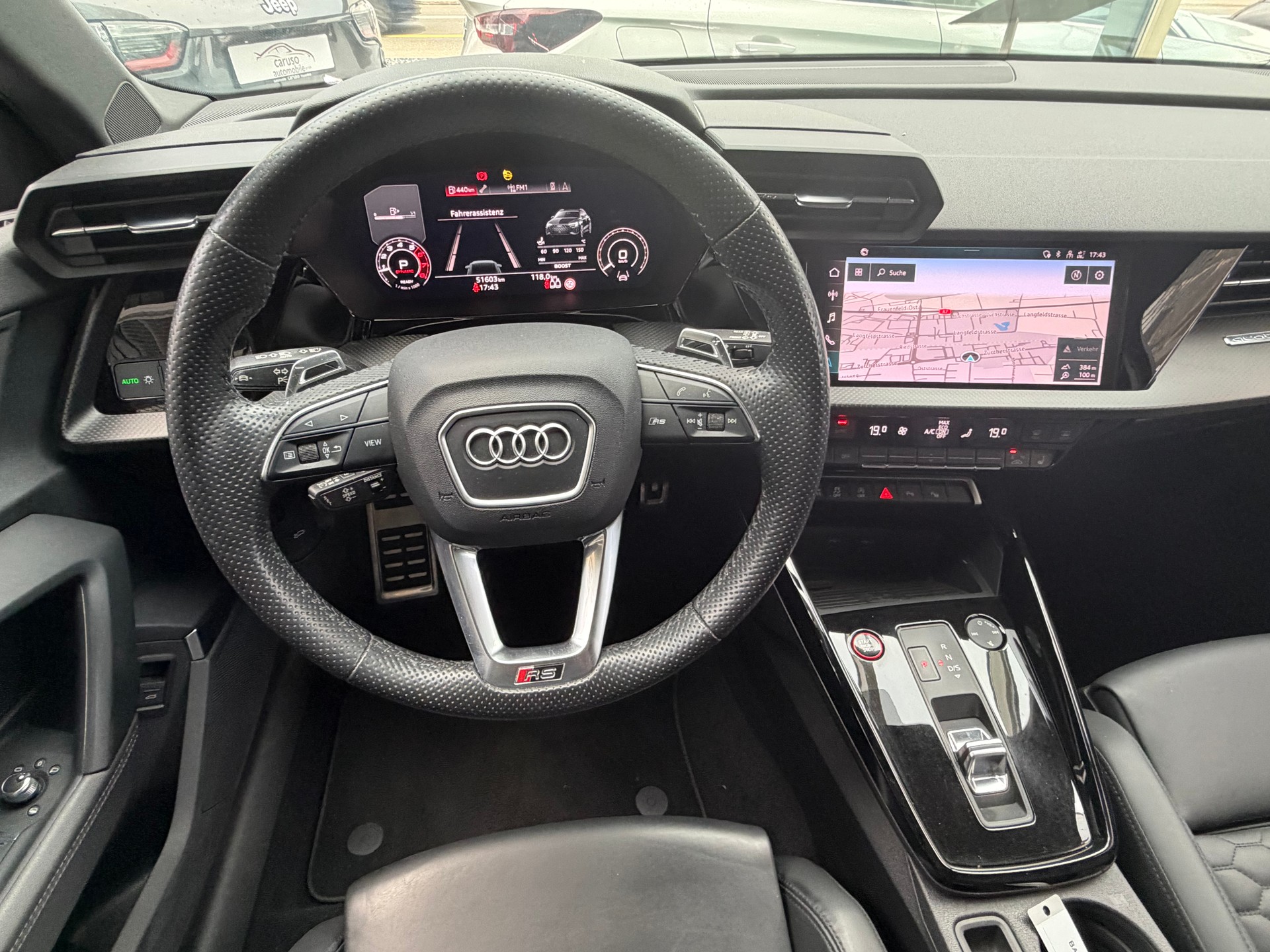 AUDI RS3 Sportback 2.5 TSI quattro S-tronic*Panoramadach*-image-10