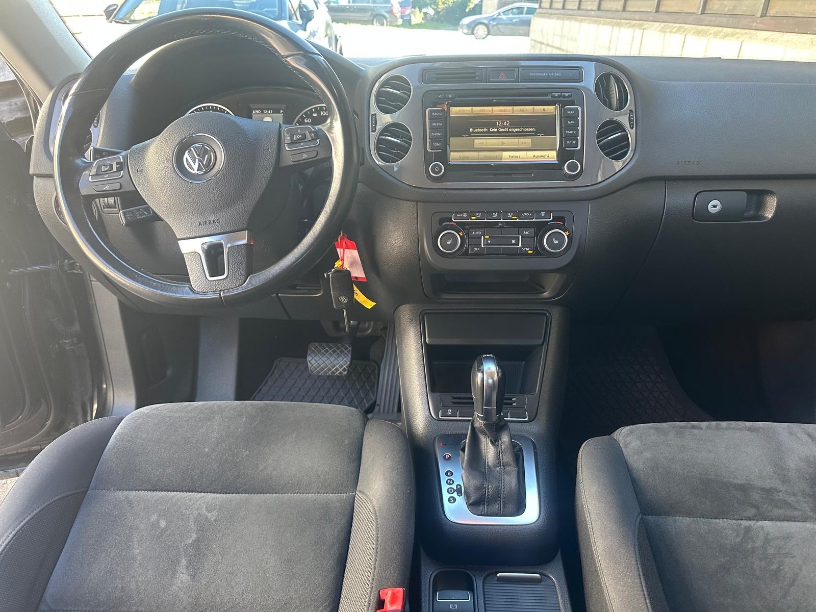VW Tiguan 2.0 TSI Sport&Style 4Motion DSG-image-7